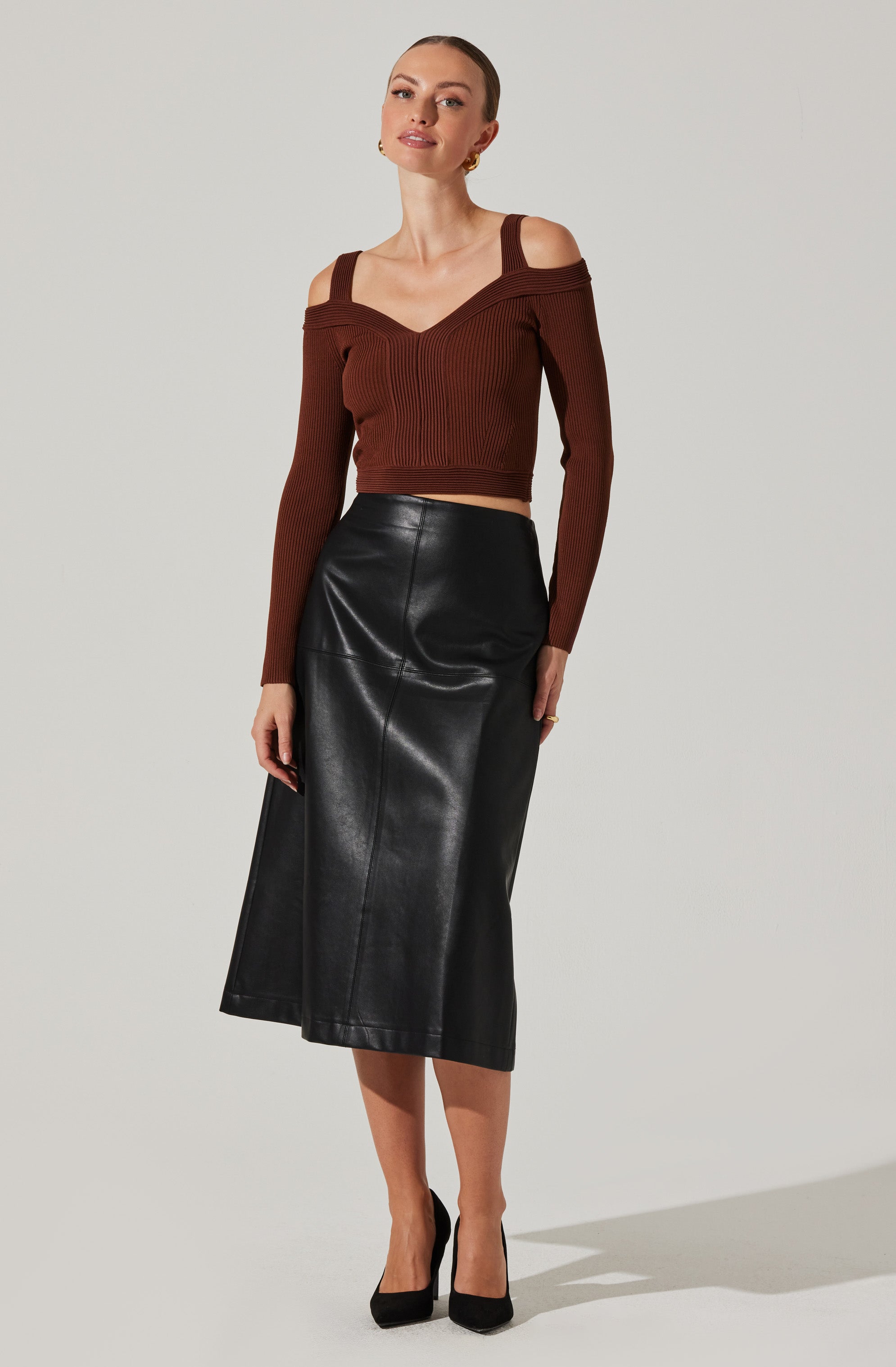 Stylish Pacey Ribbed Cold Shoulder Sweater for Women - Trendy Knit Pullover for Fall & Winter - Perfect for Casual Outings, Date Nights, and Office Wear
