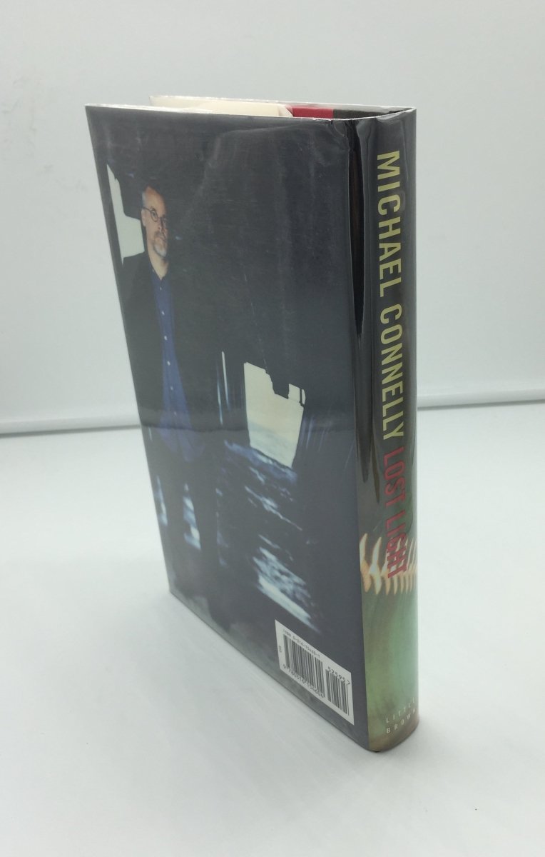 Lost Light by Michael Connelly - Detective Harry Bosch Novel - Crime Thriller Book for Mystery Lovers | Perfect for Reading at Home, Travel & Book Clubs