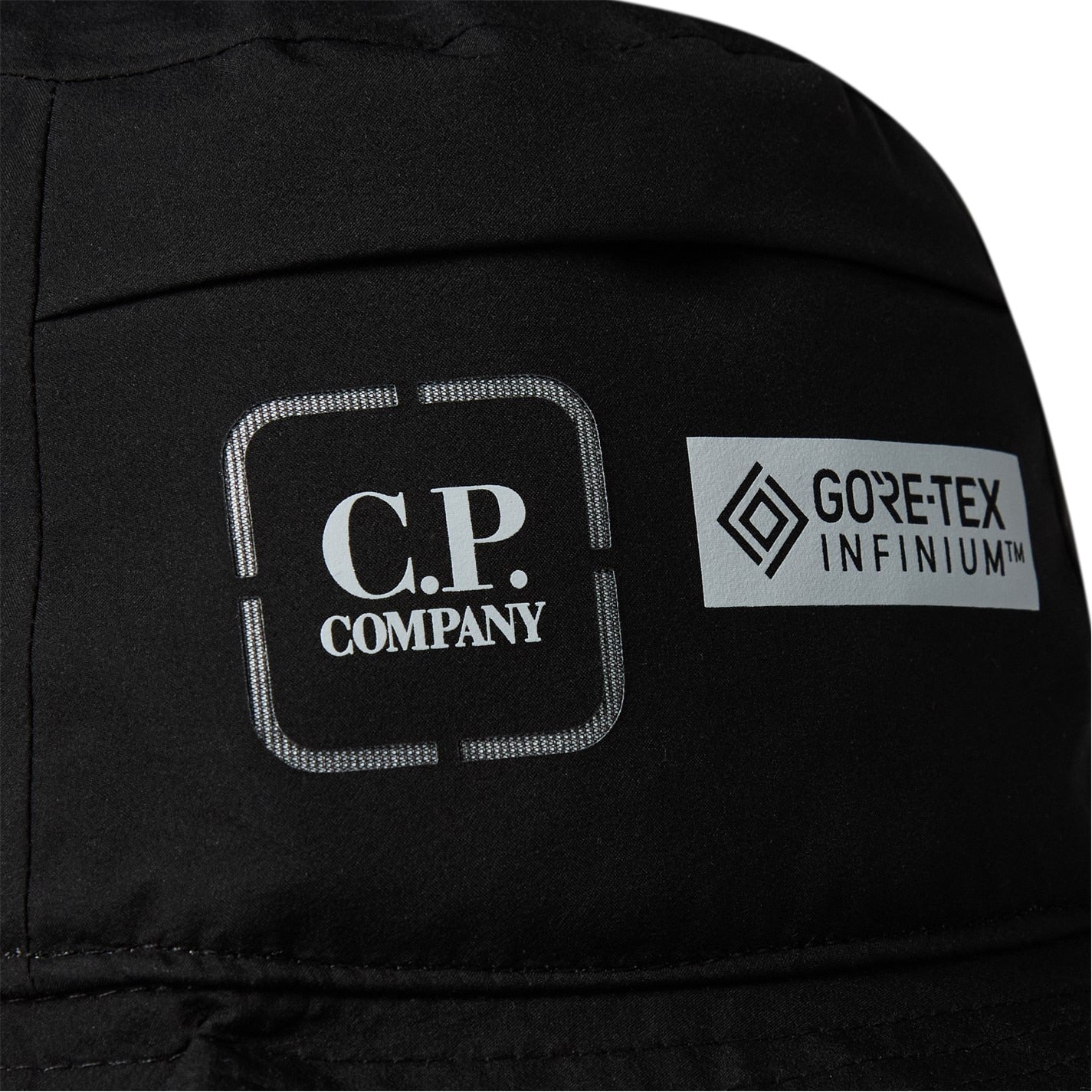 CP Company Metropolis Black Gore-Tex Bucket Hat - Waterproof Windproof Unisex Outdoor Cap for Hiking, Travel & Urban Style