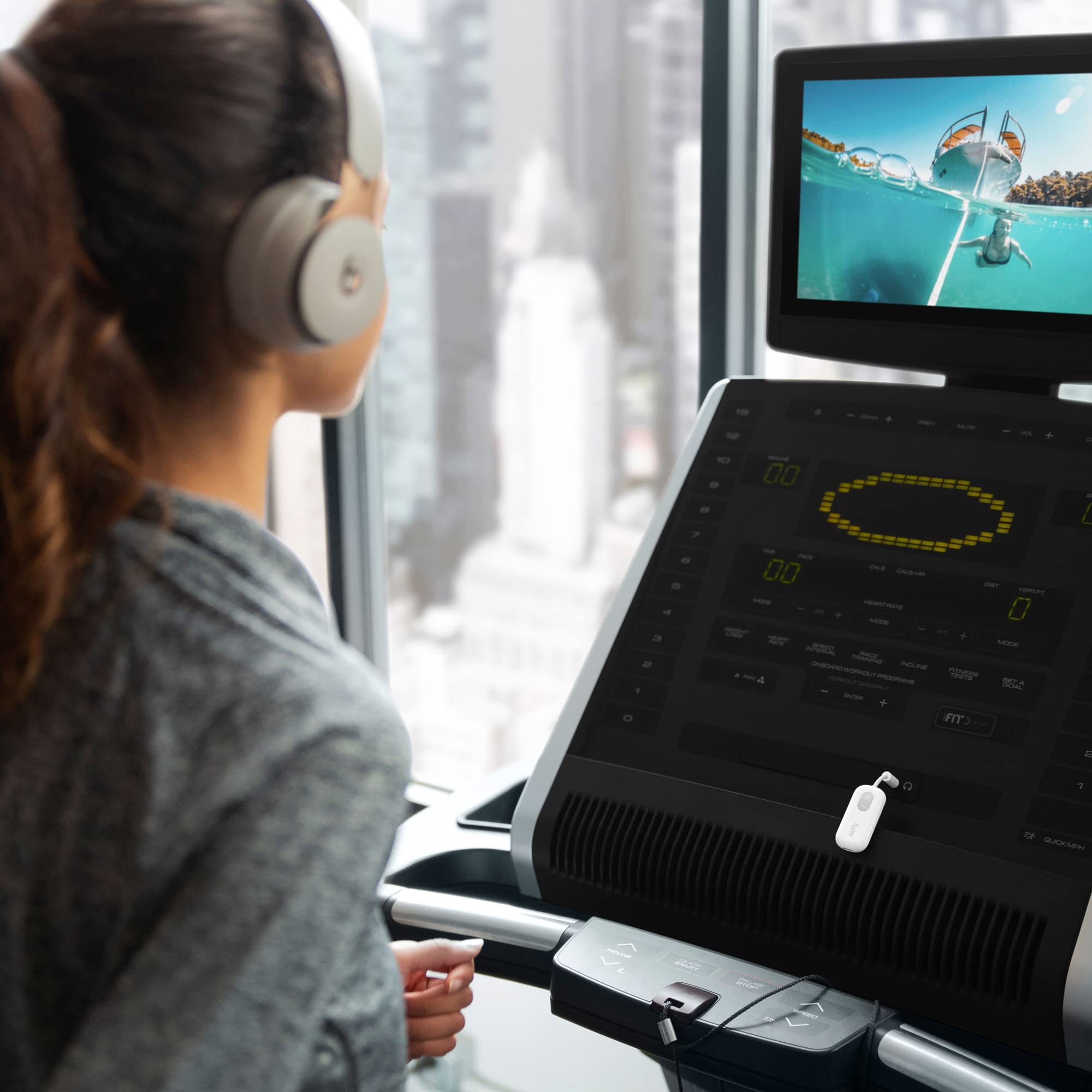 Twelve South AirFly SE | Bluetooth Wireless Transmitter & Adapter for AirPods, Wireless Headphones & Noise-Cancelling Headphones | 20+ Hour Battery Life | Perfect for Airplane Travel & Gym Workouts