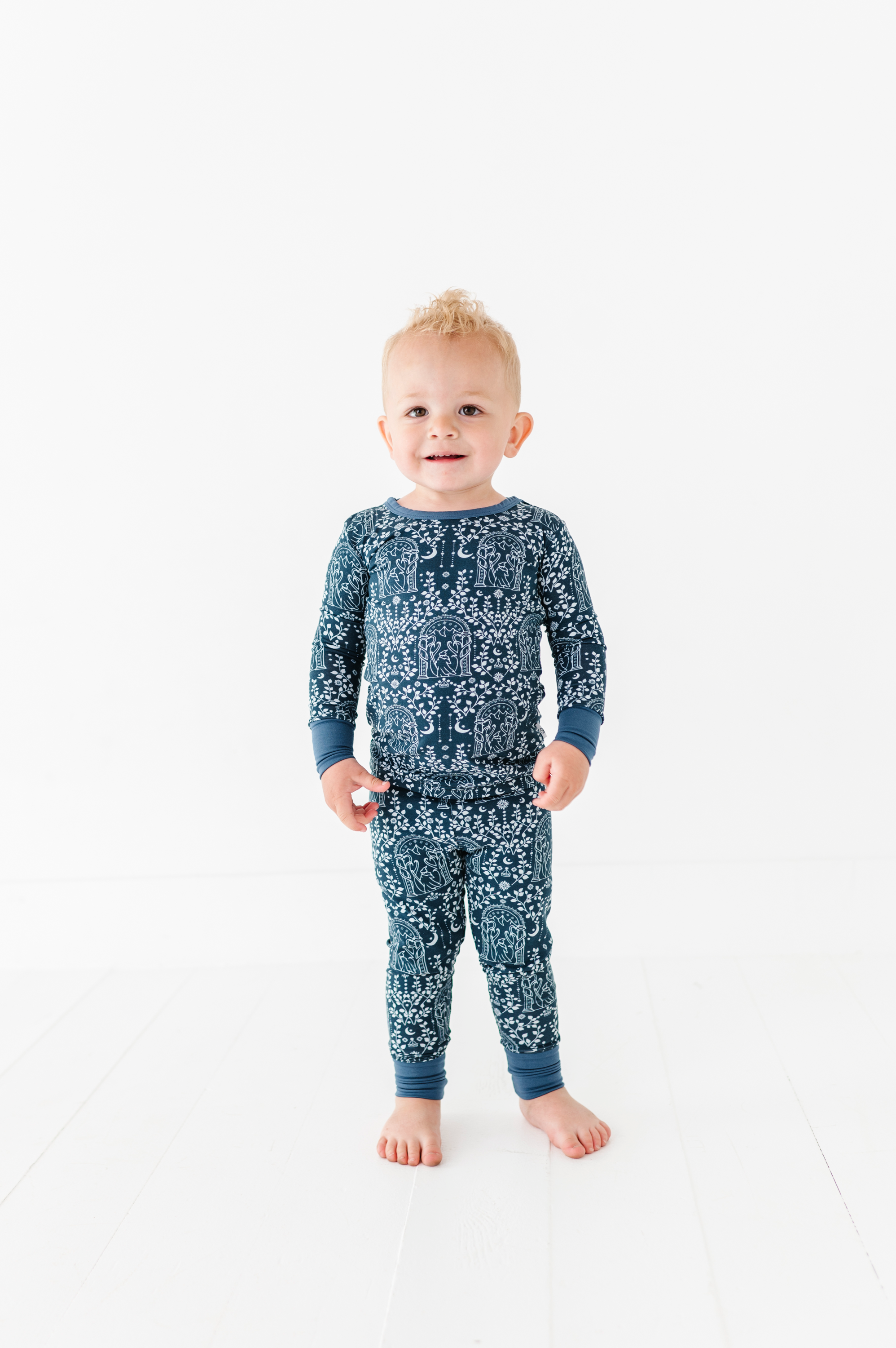 The Lord of the Rings™ Doors of Durin Two-Piece Pajama Set for Men & Women - Cozy LOTR Sleepwear for Fans, Movie Night & Gift Giving