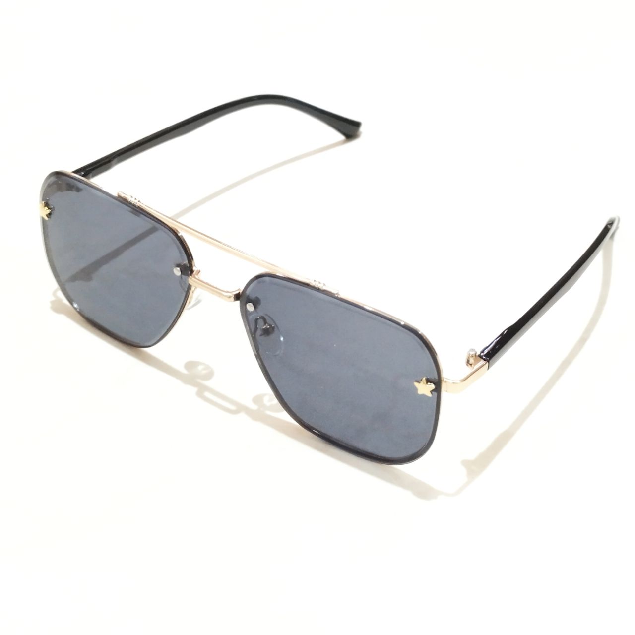 Stylish Black Gold Square Pilot Sunglasses for Men & Women - UV Protection Aviator Shades for Driving, Travel & Outdoor Activities