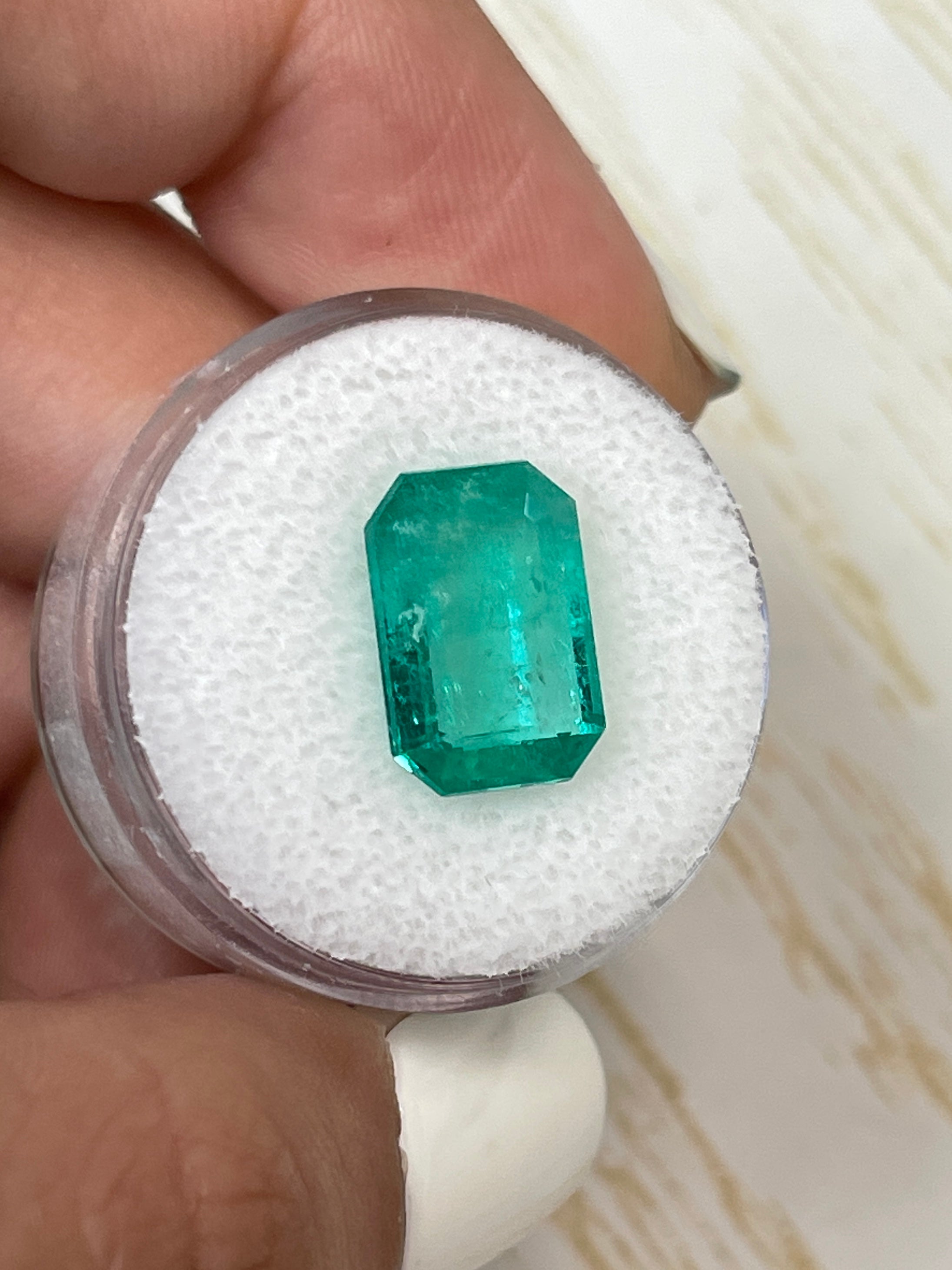 4.89 Carat 13x9mm Loose Natural Green Emerald Cut Gemstone for Jewelry Making - Engagement Rings, Earrings & Necklaces