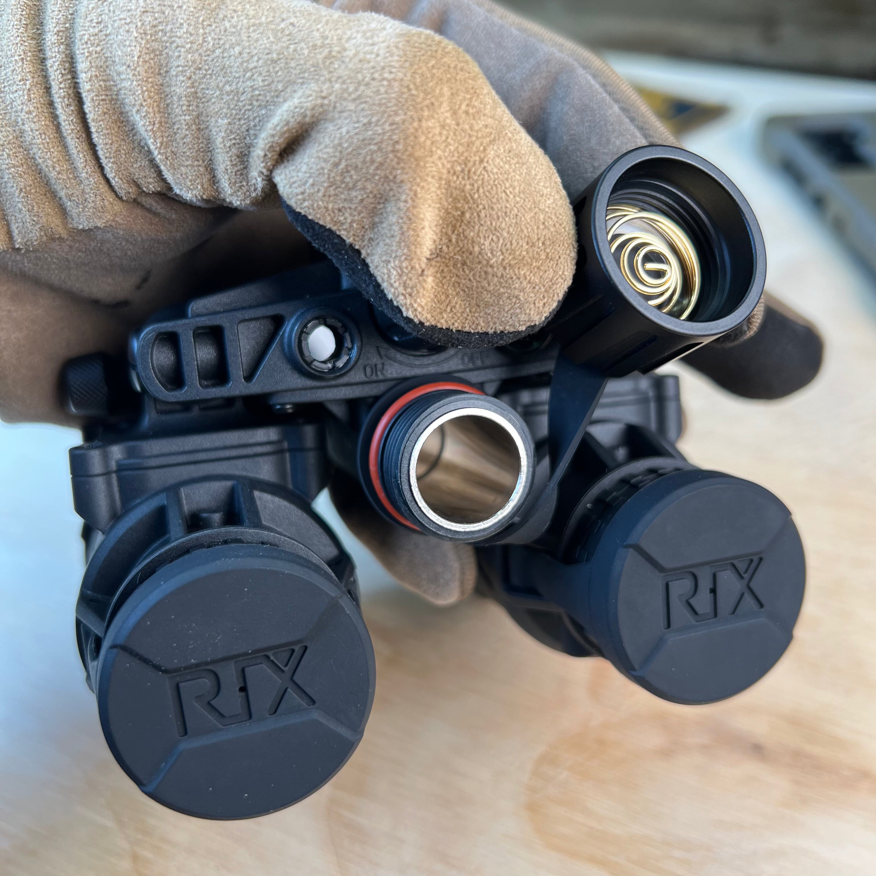 RNV 31 Gen 2+ White Phosphor Night Vision Goggles - Lightweight Complete Kit for Hunting, Security & Outdoor Adventures