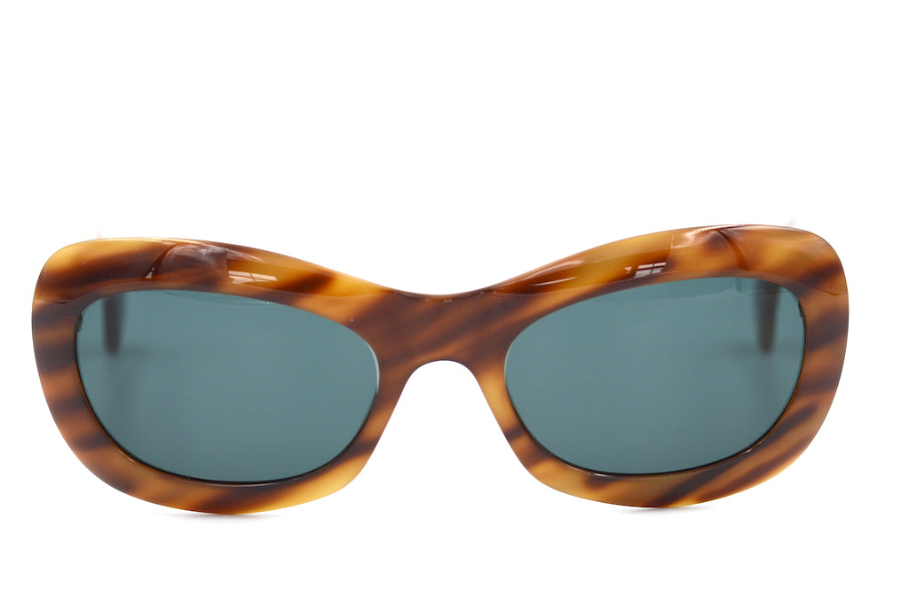 Christian Dior 2974 Sunglasses - Luxury Designer Shades for Women | UV Protection & Fashion Statement | Perfect for Beach, Driving & Outdoor Activities