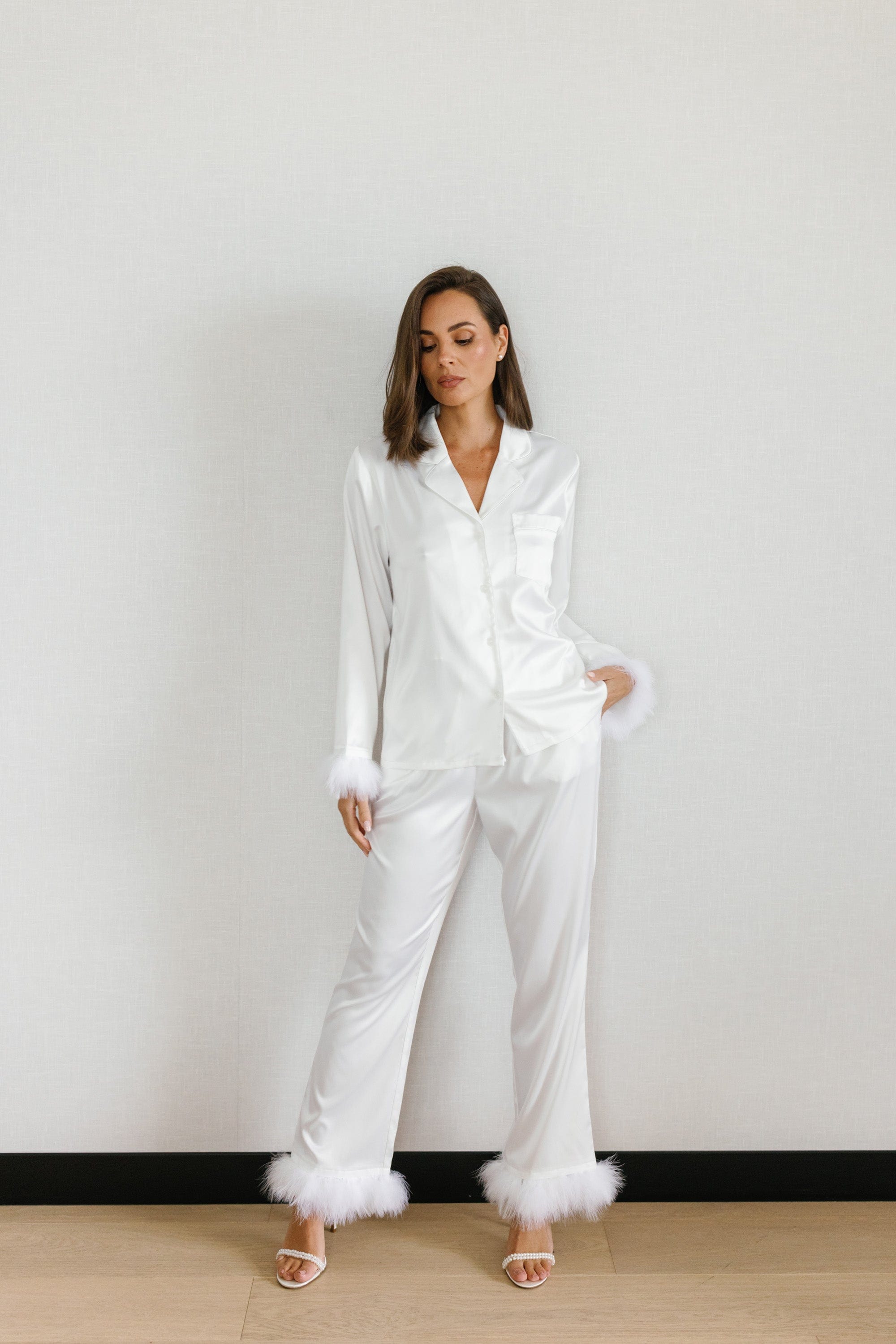 Taylor Satin Feather Bridal Pajama Set - Luxurious Wedding Nightwear for Brides & Honeymoon - Perfect for Pre-Wedding Photos, Bridal Shower & Romantic Getaways