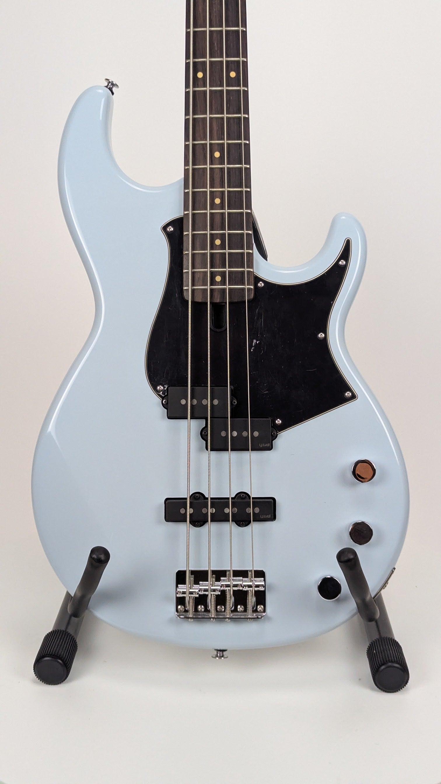 Yamaha BB434 ICB Ice Blue 4-String Electric Bass Guitar - Perfect for Live Performances, Studio Recording & Rock Music