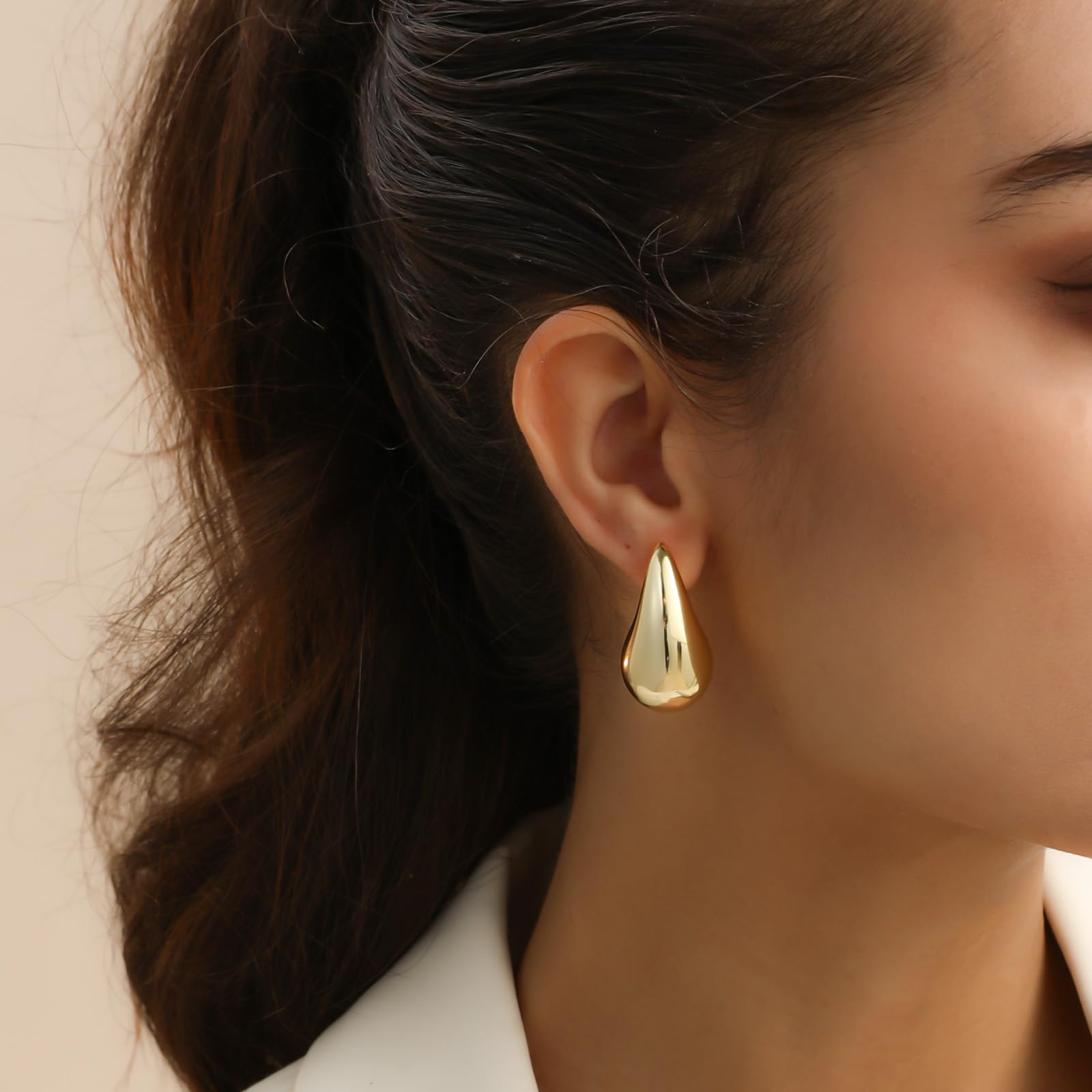 Fissen 32mm Lightweight Gold Teardrop Earrings for Women - Hypoallergenic 925 Sterling Silver Chunky Hoop Earrings | Elegant Everyday Jewelry, Perfect for Office, Date Night & Special Occasions