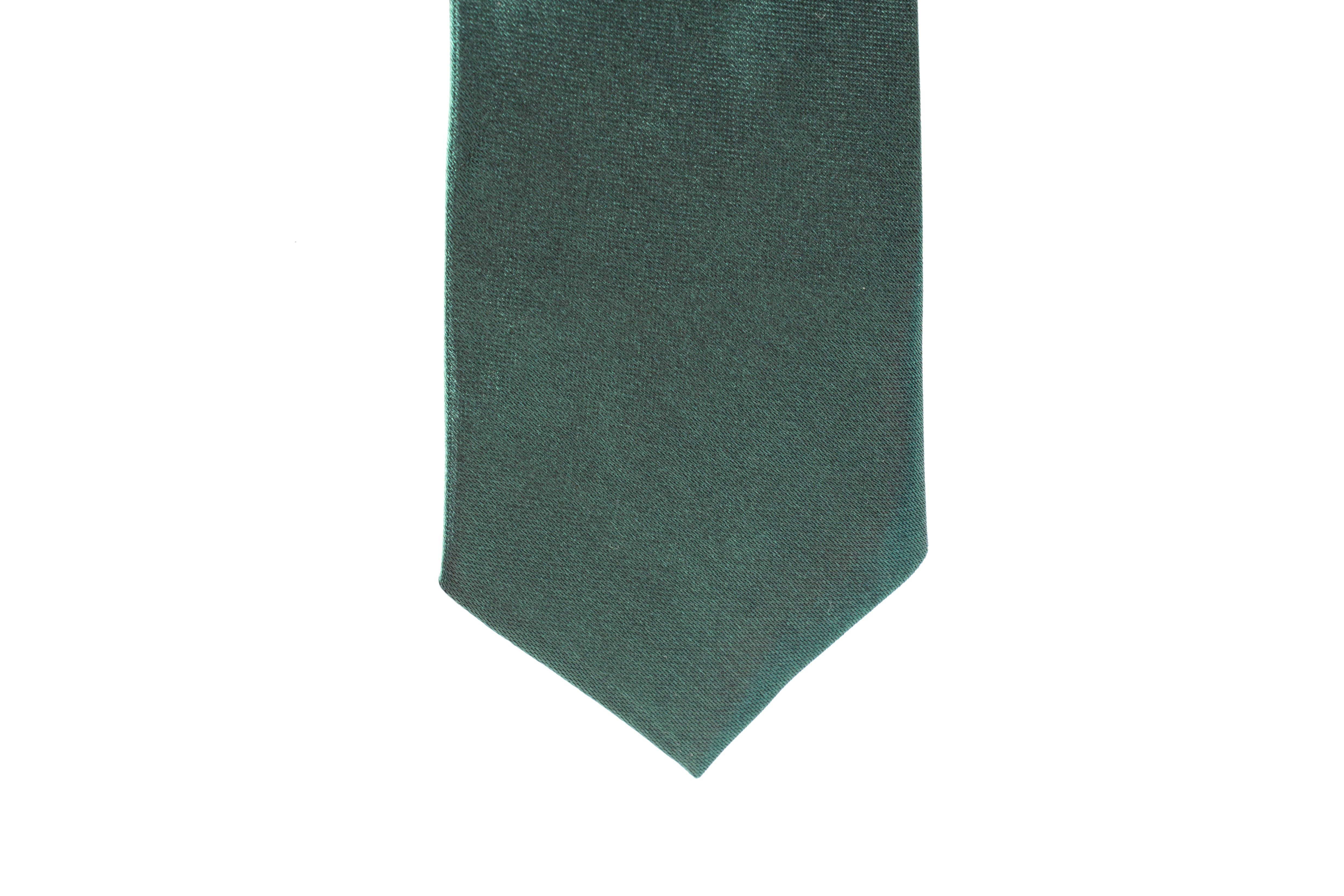 Premium Men's Silk Necktie - Emerald Green Formal Tie for Business, Weddings & Special Occasions