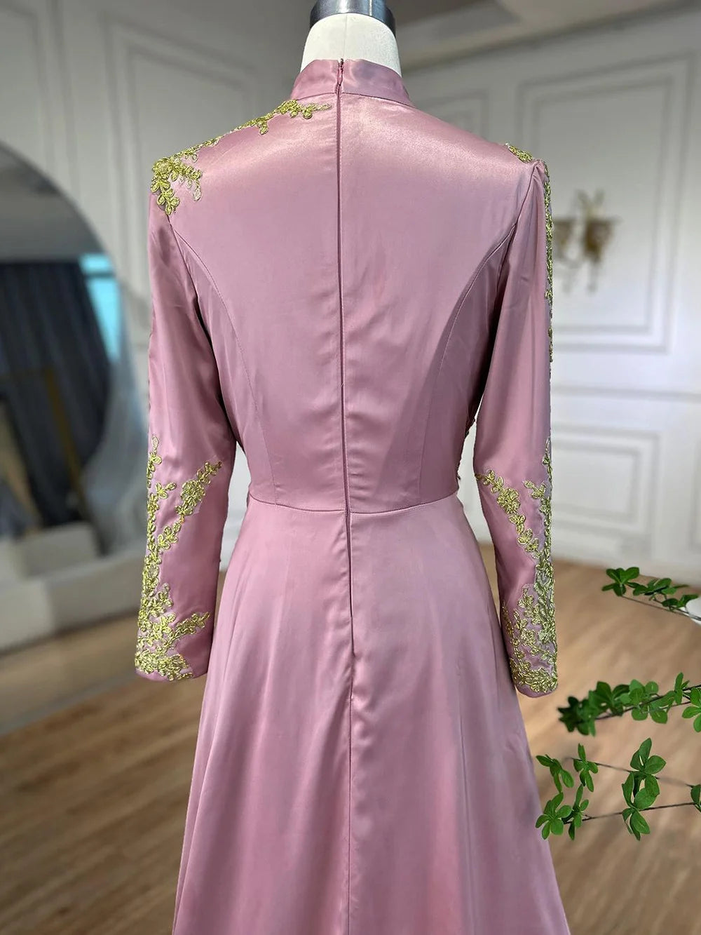 Elegant Muslim Pink Mermaid Evening Dress with Embroidery Satin for Women - Perfect for Wedding, Party & Special Occasions in 2025 | LA72218