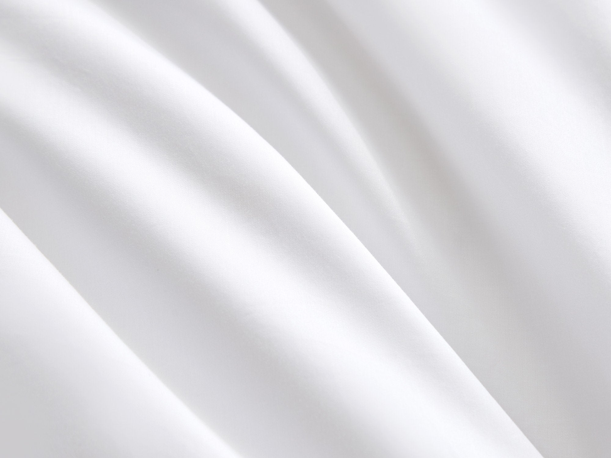 Prestigio™ Lucent White with Grey Border Fitted Sheet Set - Hotel Quality Luxury Bedding for Home, Dorm, or Airbnb - Soft & Breathable for Ultimate Comfort