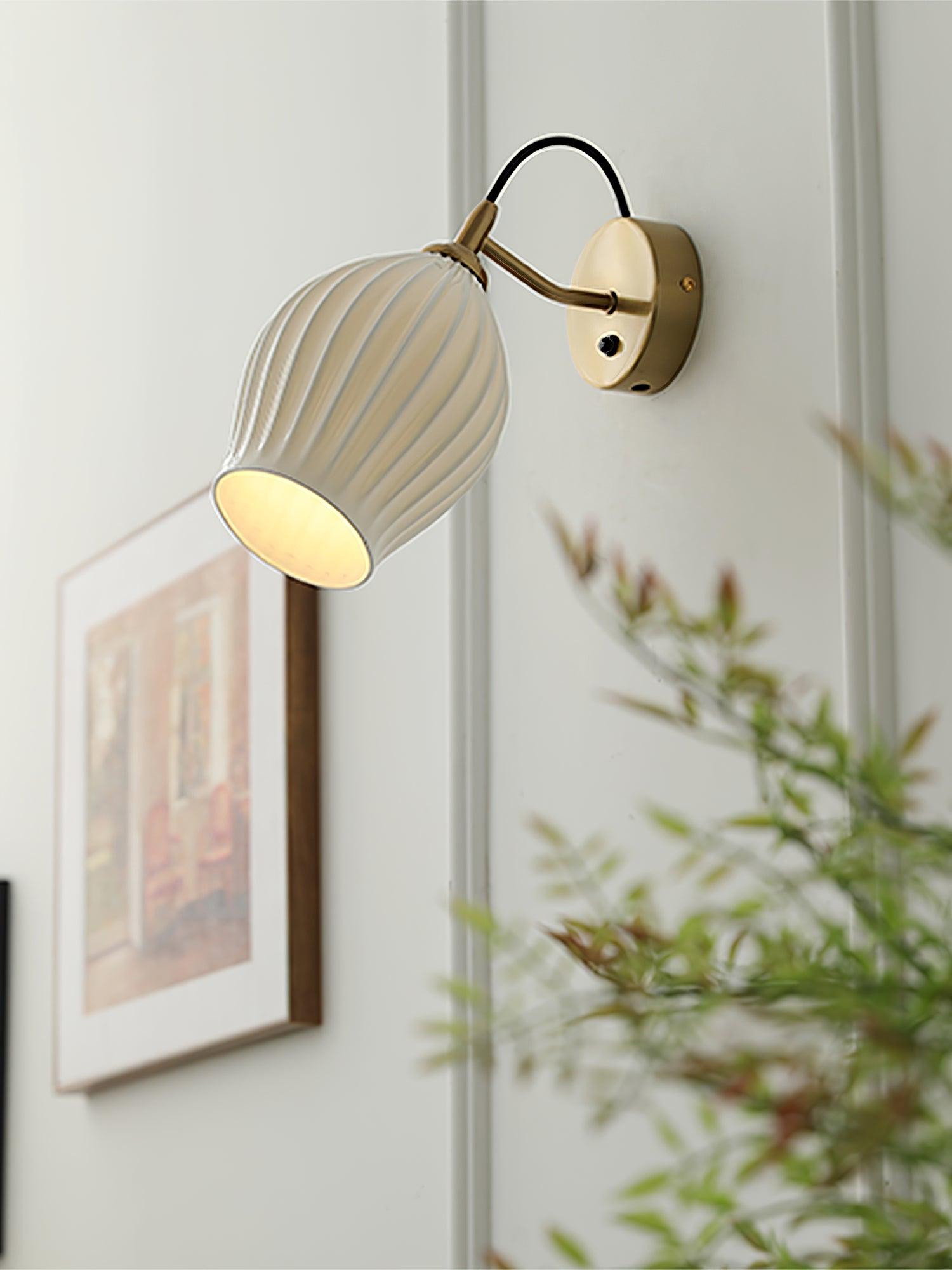Modern Ceramic Ribbed Wall Light Fixture - Sleek & Stylish Indoor/Outdoor Sconce for Living Room, Bedroom, or Patio Lighting
