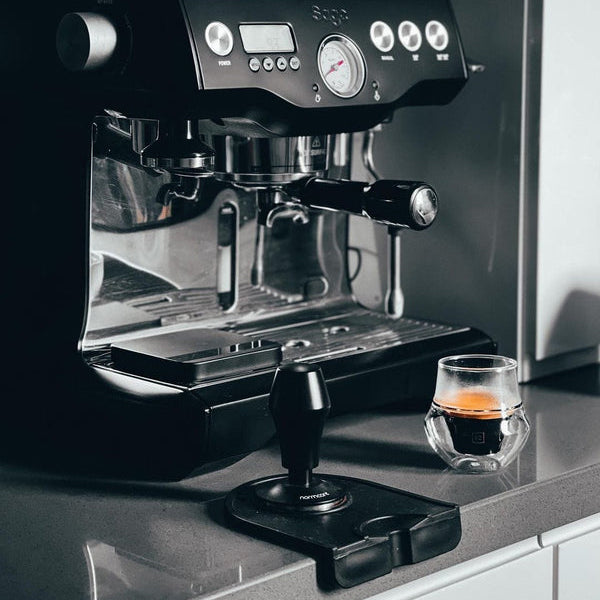 Normcore Spring Loaded Tamper V4 - 58.5mm Espresso Coffee Tamper for Professional Baristas & Home Brewing | Perfect for Espresso Machines, Coffee Shops & Home Kitchens