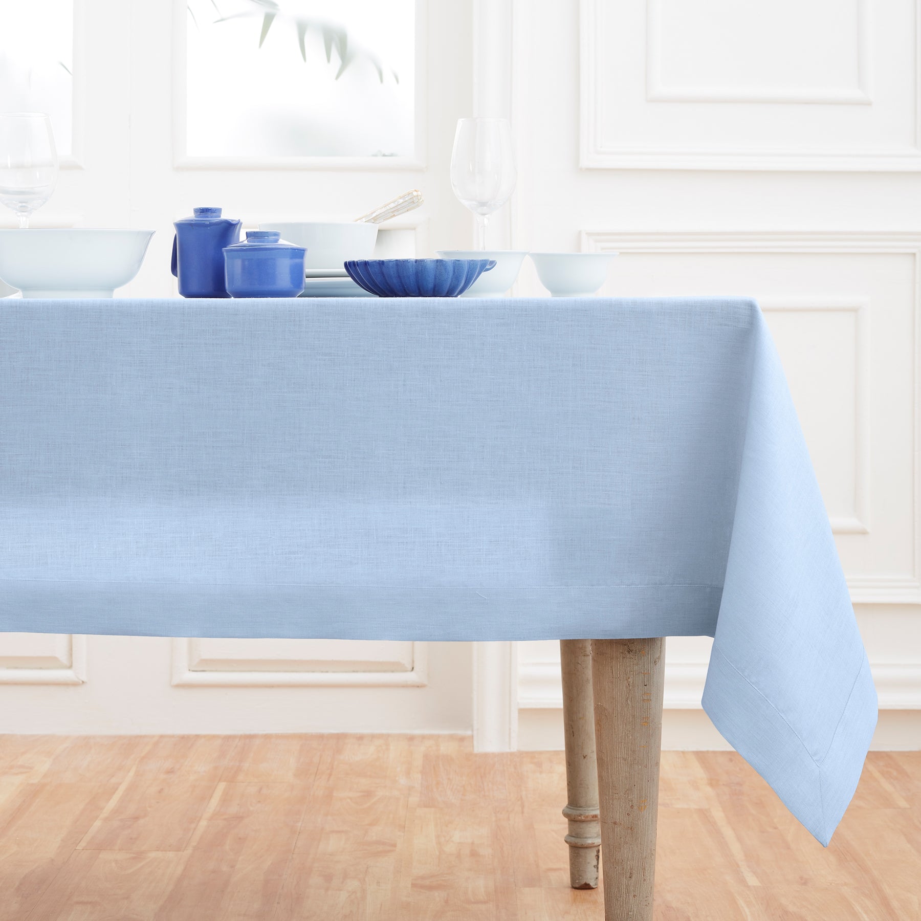 Premium Extra Large Fete Tablecloth - Waterproof & Stain-Resistant for Outdoor Parties, Weddings, and Events