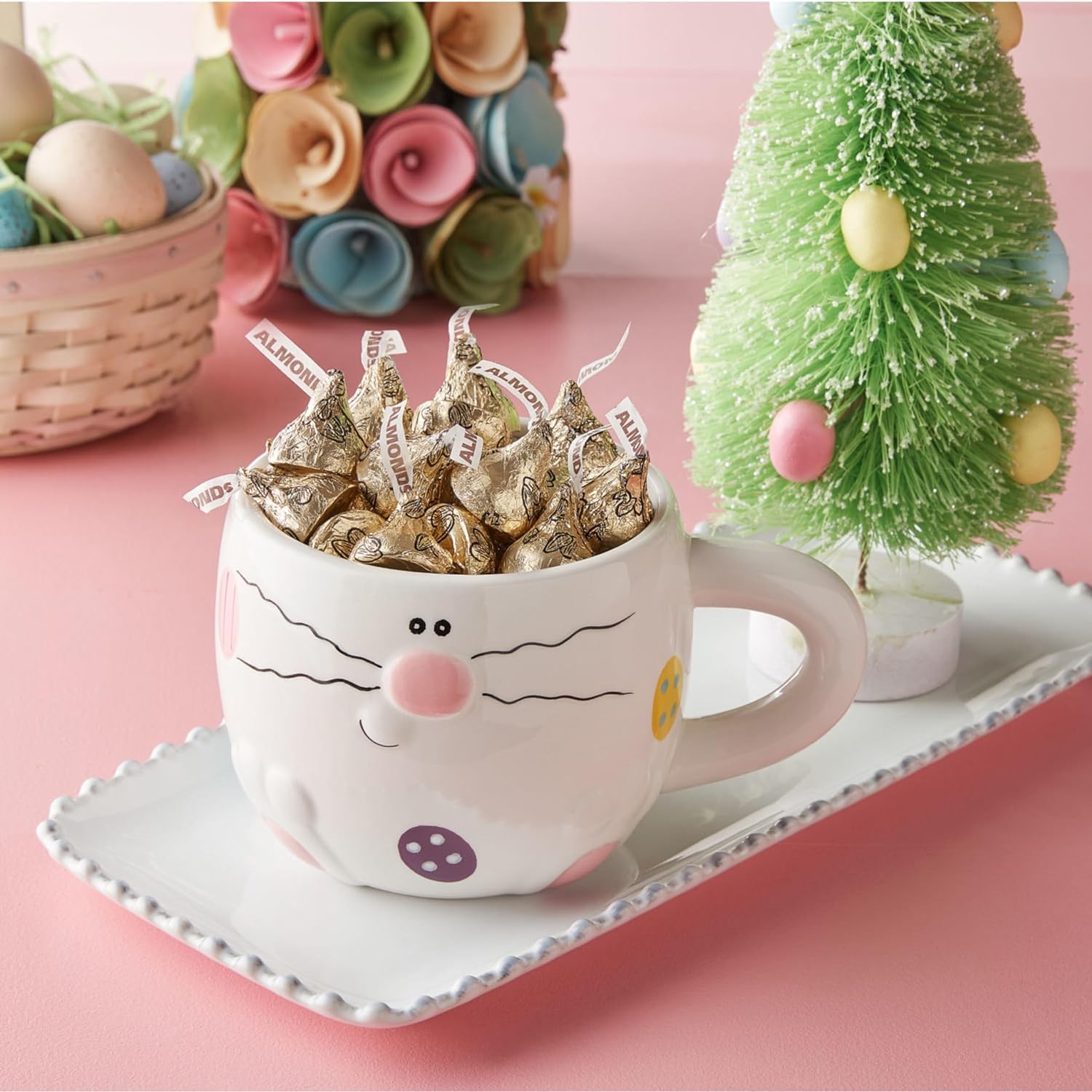Delicious Milk Chocolate Kisses with Almonds - Individually Wrapped in Gold Foil, Gluten Free Candy (7.6 oz Bag) - Perfect for Gifts, Parties & Sweet Treats