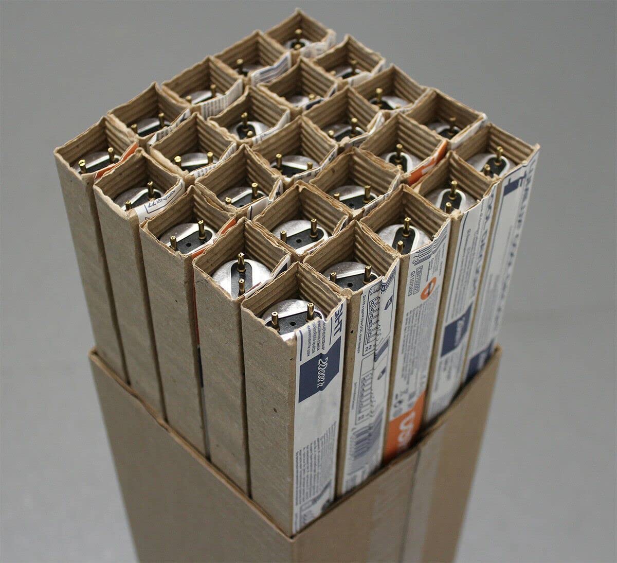 25-Pack Osram 58W L 840 Fluorescent Light Bulbs - Bright White Light for Offices, Warehouses & Retail Stores