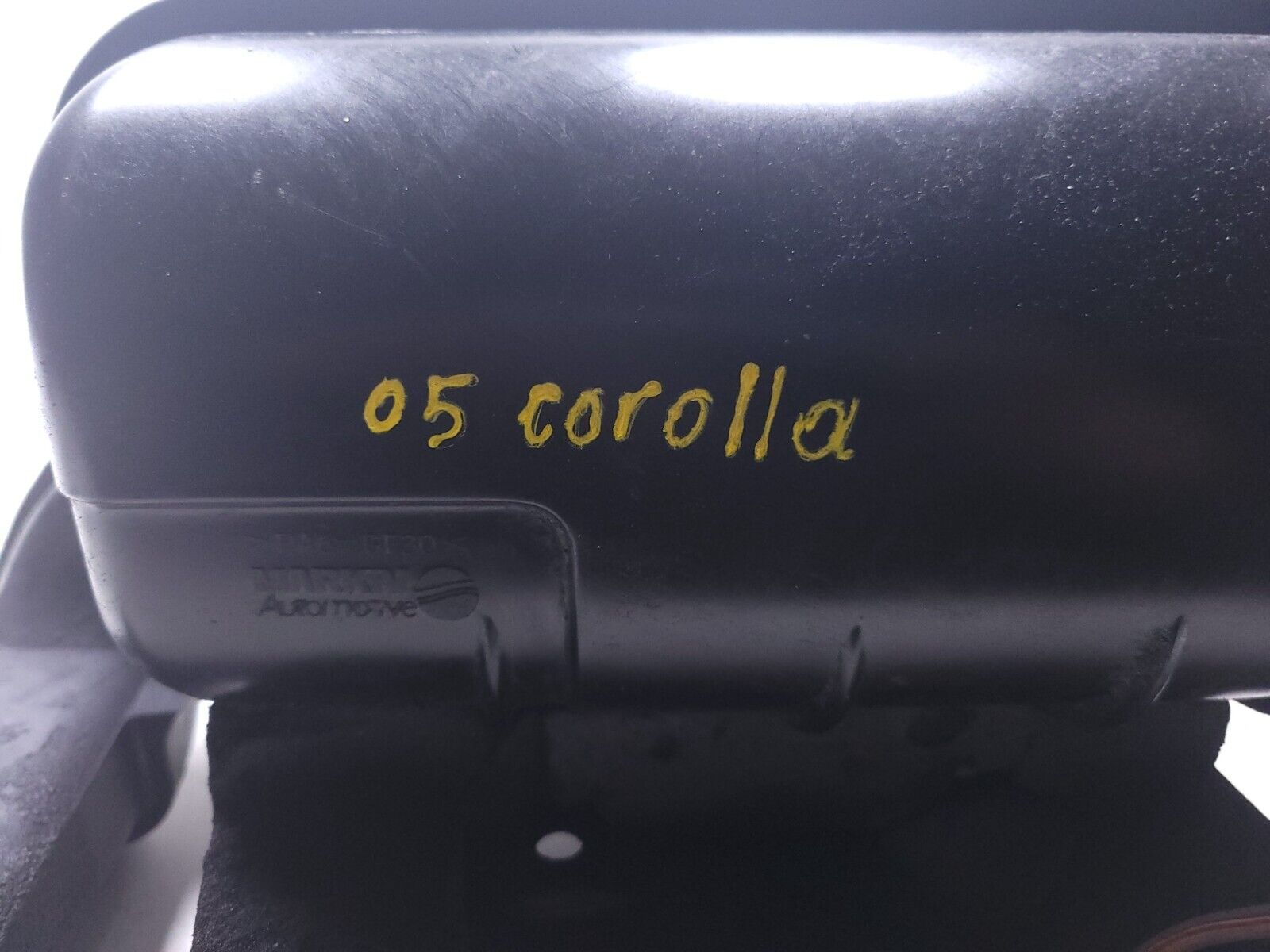 04-08 Toyota Corolla Intake Manifold 1.8L OEM Replacement Part - Perfect for Engine Performance Upgrade & Repair
