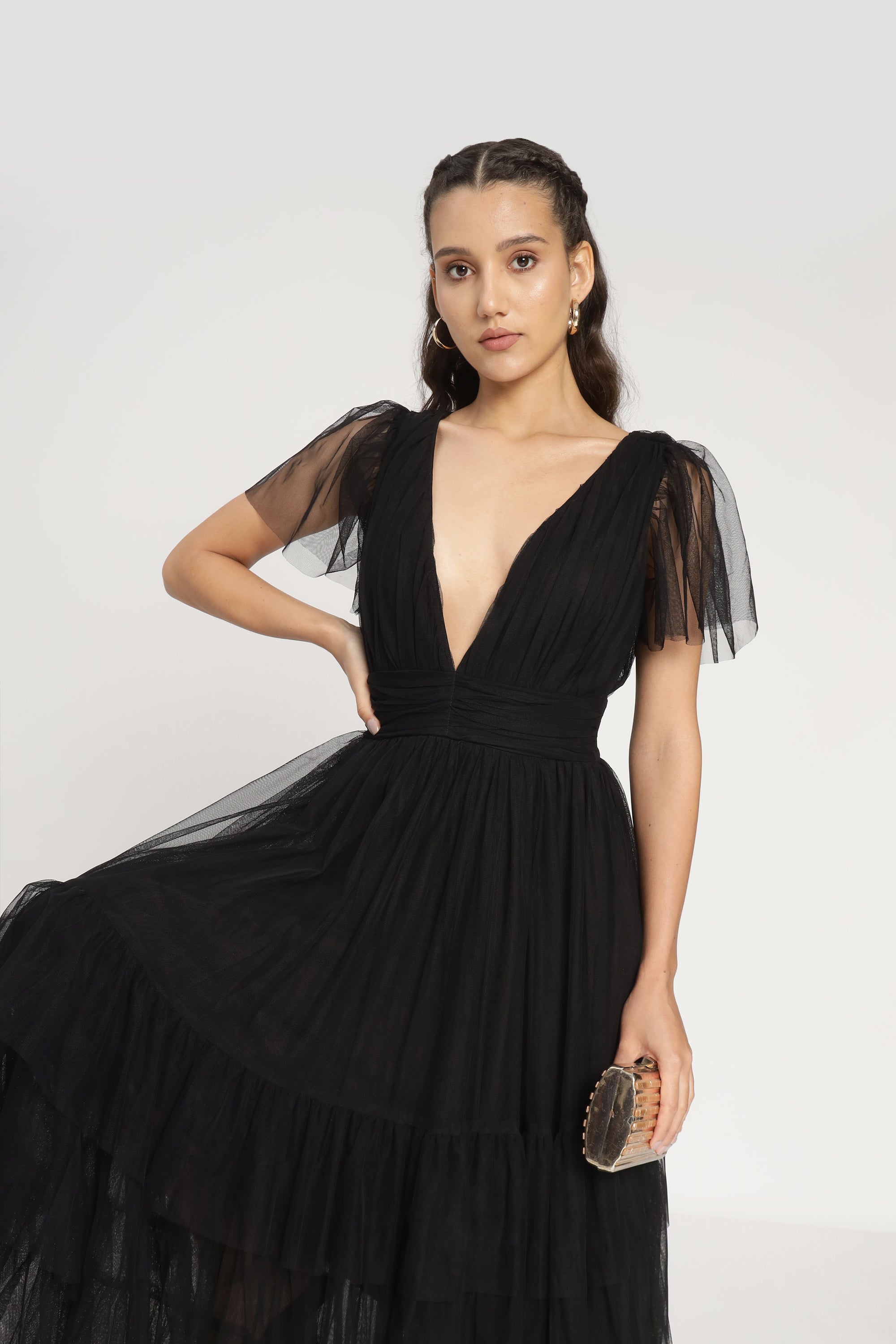 Elegant Madison Black Tulle Bridesmaid Midi Dress for Weddings, Parties & Formal Events - Flowy A-Line Skirt & Comfortable Fit