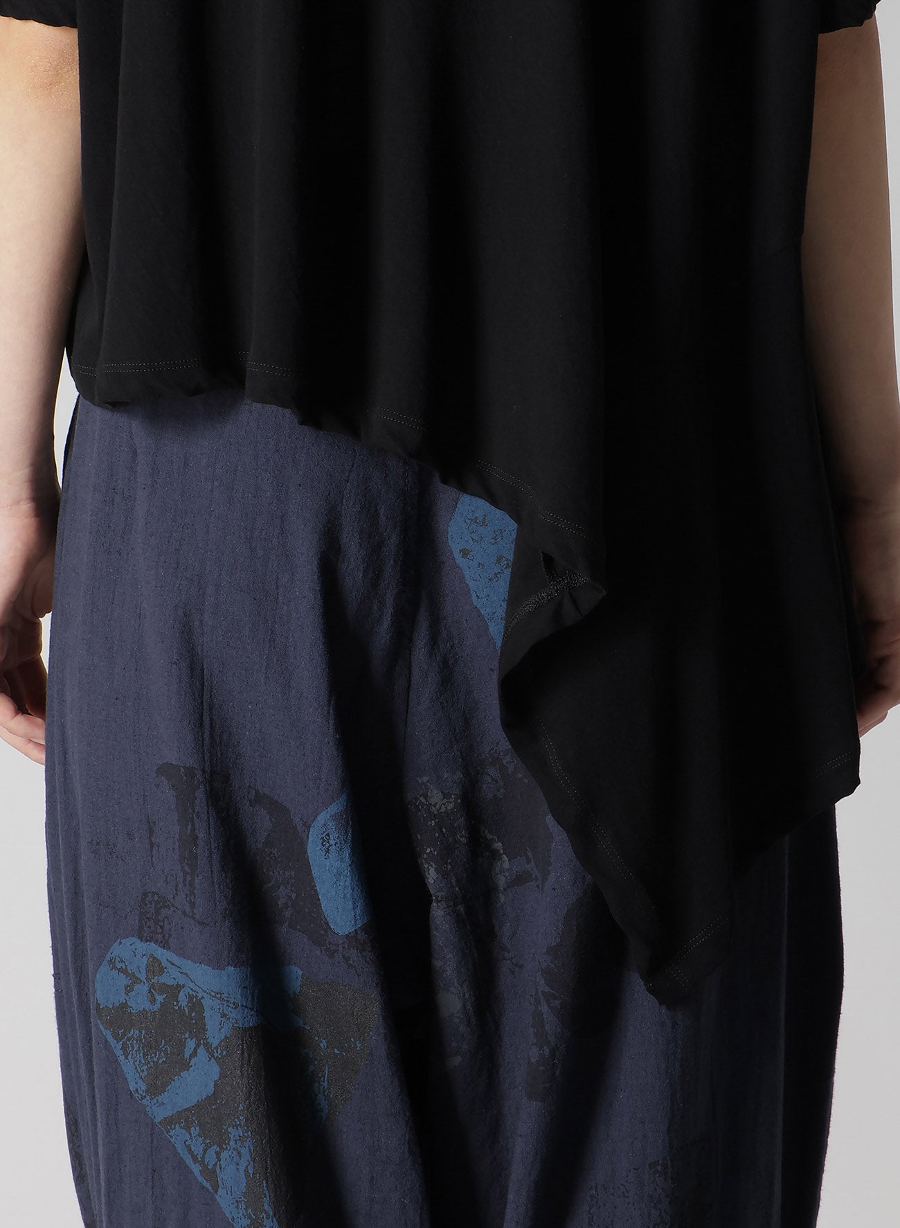 Soft Cotton Jersey Asymmetric Cropped T-Shirt for Women - Trendy Casual & Streetwear Fashion - Perfect for Everyday Wear, Layering, and Summer Outfits