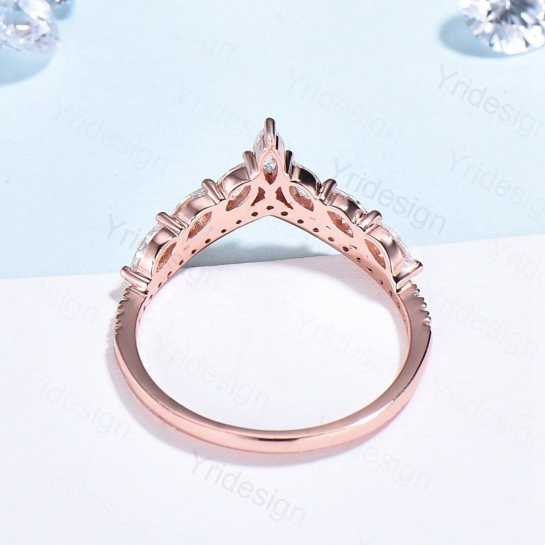 Vintage Rose Gold Moissanite Diamond Wedding Ring for Women - Marquise Cut Curved V Band, Unique Stackable Anniversary Ring for Bridal, Engagement & Special Occasions