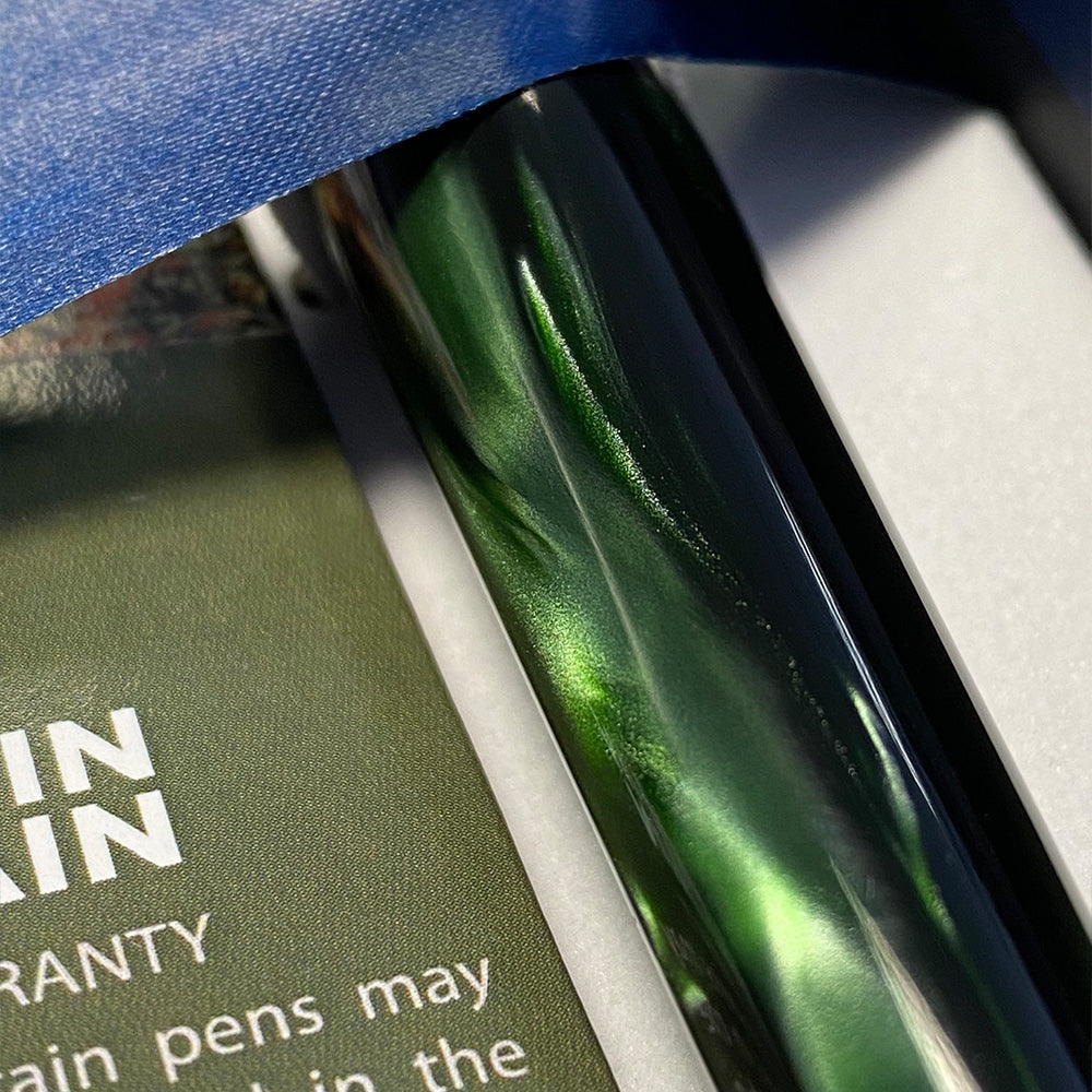 Cult Pens x Tom Hessin Special Edition Emerald Green Fountain Pen - Premium Calligraphy & Writing Pen for Collectors, Professionals & Gift Giving - Perfect for Journaling, Signatures & Elegant Correspondence