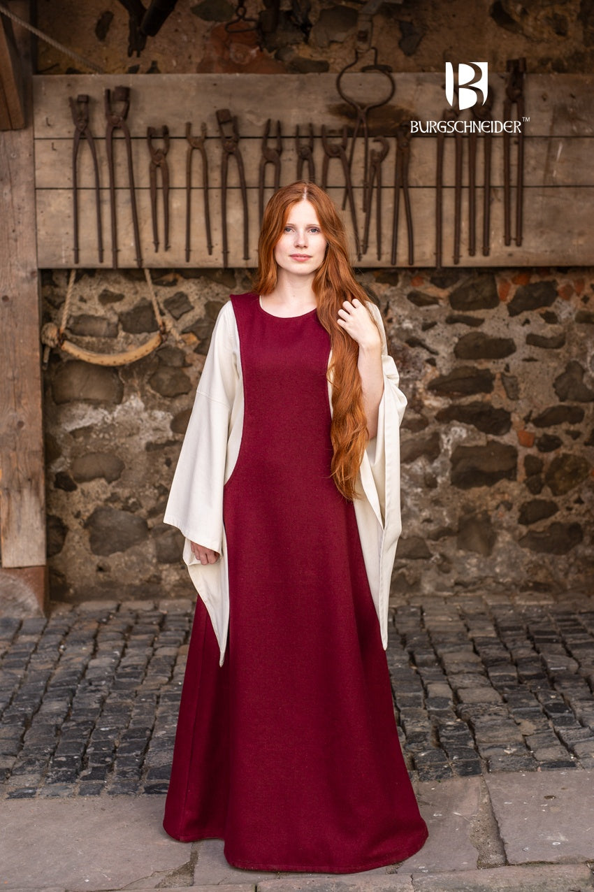 Wool Surcoat Albrun Red - Medieval Renaissance Costume for LARP, Cosplay & Historical Reenactment