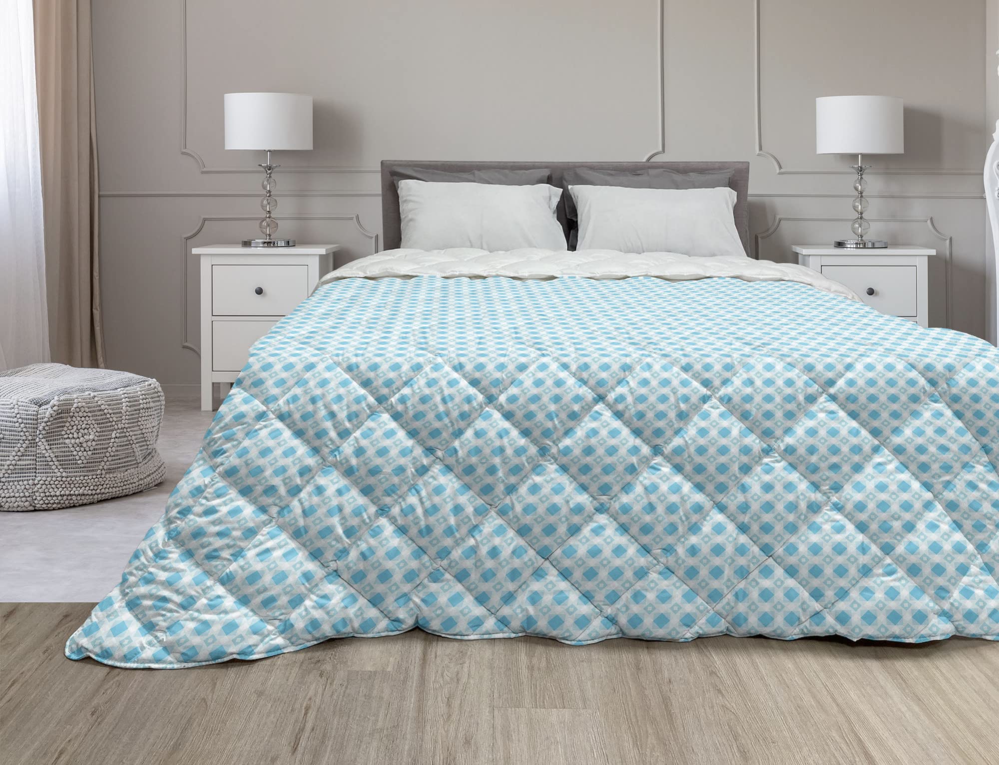 Ambesonne Abstract Down Alternative Comforter - Diamond Geometric Pattern Microfiber Quilt for All Seasons, Twin Size, Azure Blue & White - Perfect for Modern Bedrooms, Guest Rooms & Dorm Decor