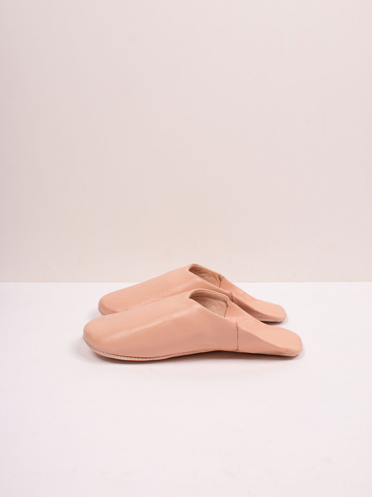 Moroccan Babouche Slippers - Soft Ballet Pink Leather House Shoes for Women | Comfortable Indoor & Outdoor Slides for Home, Spa, and Lounging