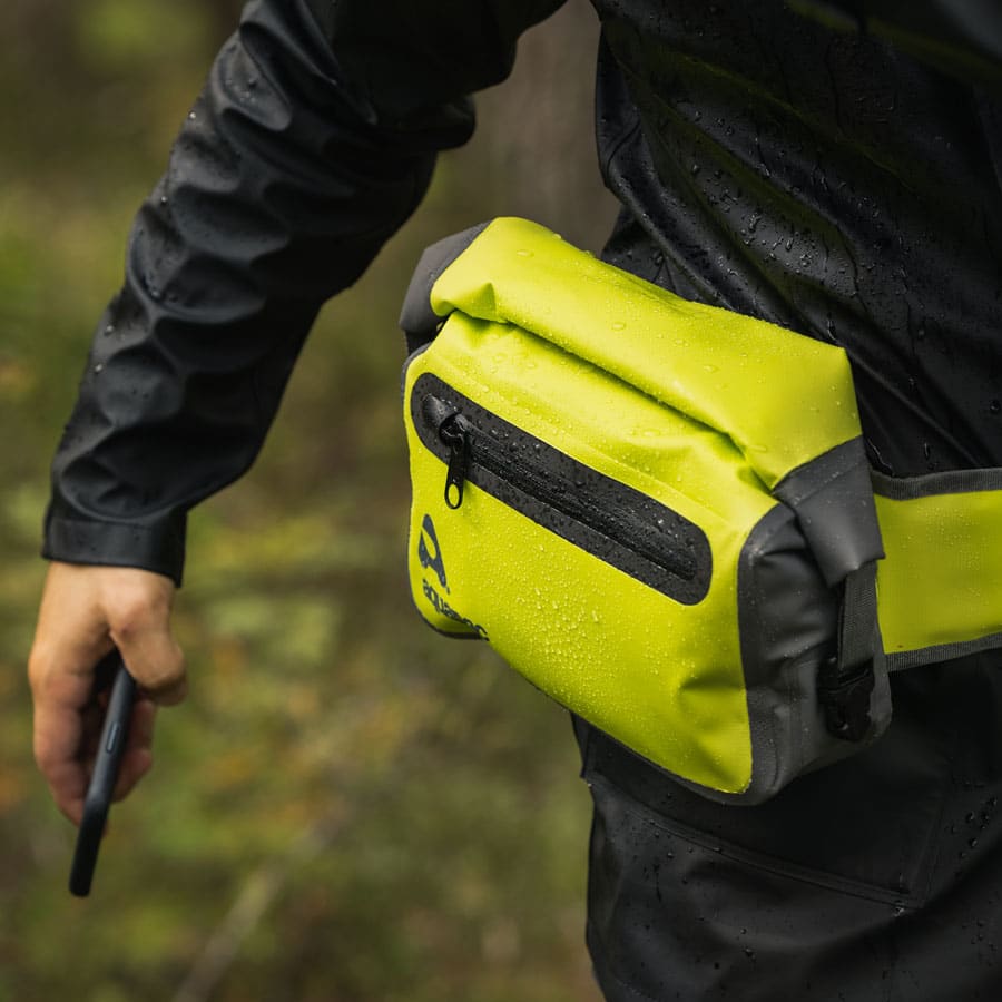 Aquapac TrailProof Waterproof Waist Pack - Hands-Free Waterproof Fanny Pack for Hiking, Running & Outdoor Adventures - Keep Essentials Dry During Rainy Weather & Water Sports