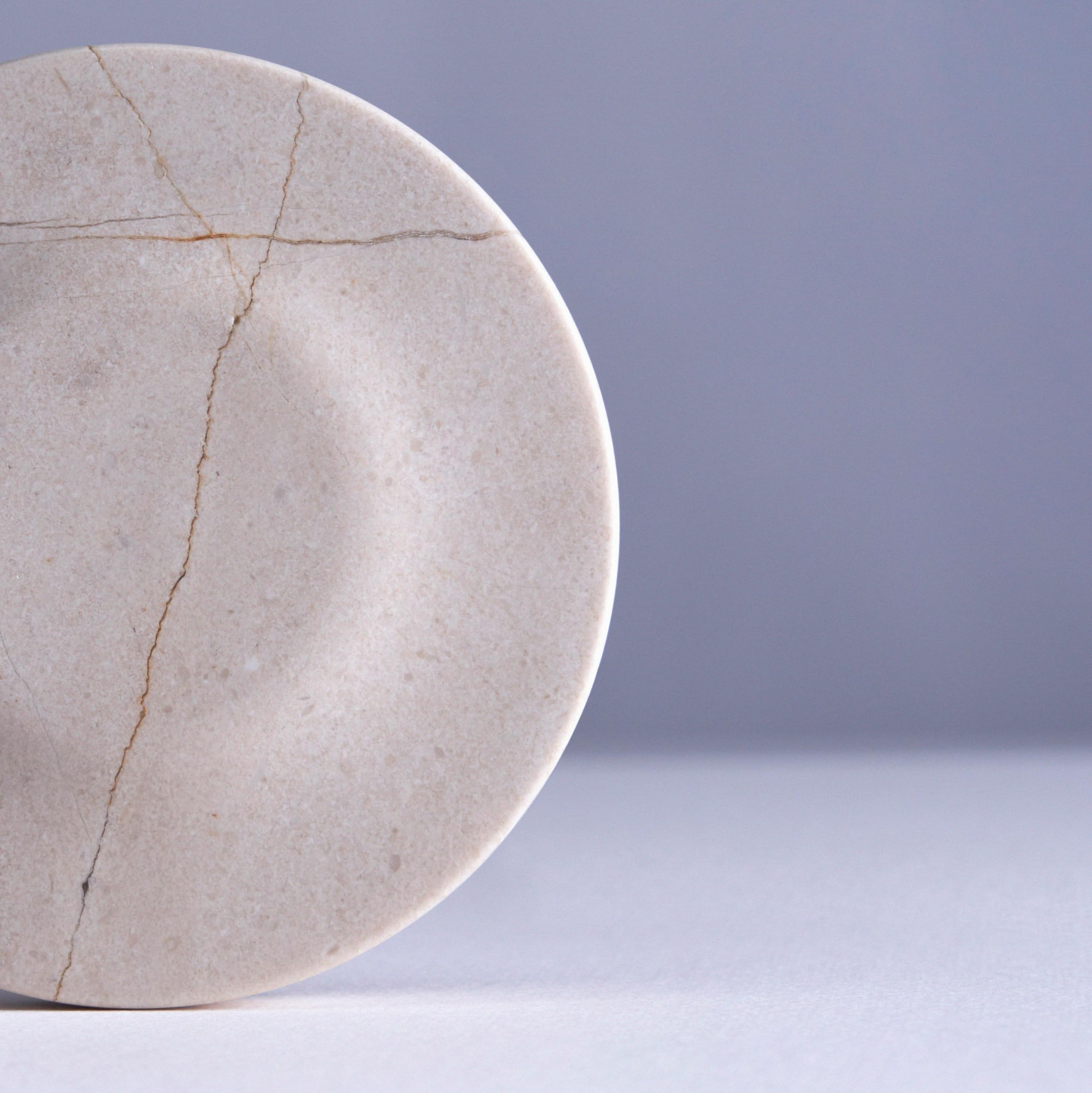 Einova Classic Stone Marble Wireless Charger Pad | 6 ft USB-C Cable | Fast Charging for iPhone, Samsung, AirPods, Smartwatches | Italian Design | Cream Marble Finish | Perfect for Office, Bedside & Travel