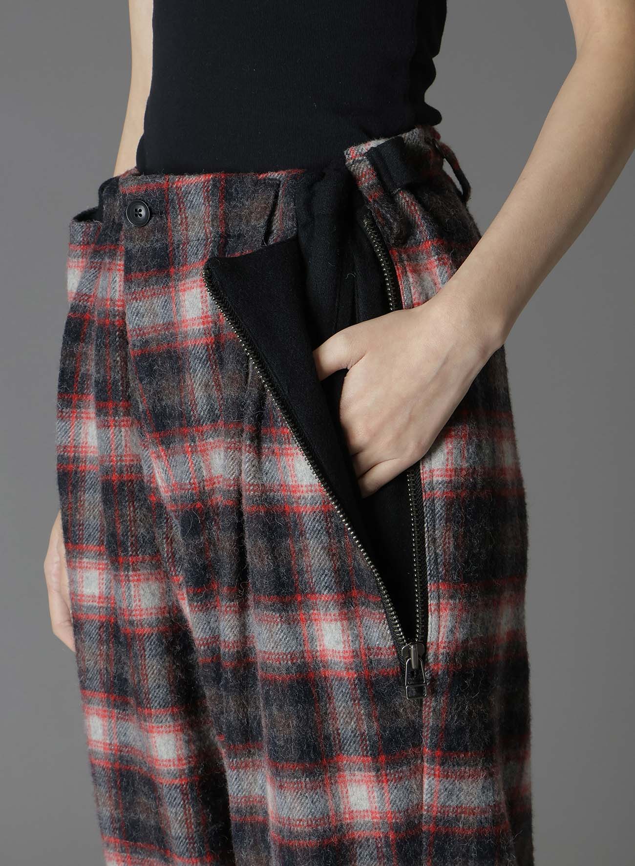 Checked Shaggy Wool Zipper Pocket Pants for Men & Women - Cozy Winter Lounge Pants for Home, Office & Travel