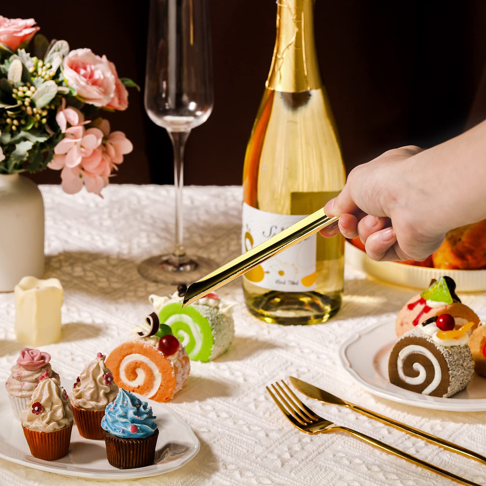 Stainless Steel Table Crumber for Restaurants & Homes - Gold Bread Crumb Sweeper for Servers, Waiters & Waitresses - Perfect for Cleaning Tablecloths, Crumbs & Food Debris - Ideal for Dining Tables, Buffets & Catering Events (10-Pack)