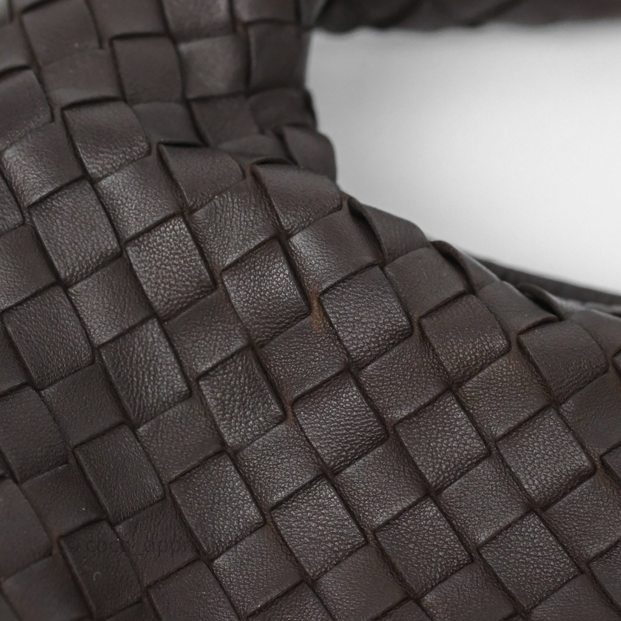 Bottega Veneta Veneta Hobo Bag in Ebano Nappa Intrecciato Leather - Perfect for Work, Travel & Everyday Luxury