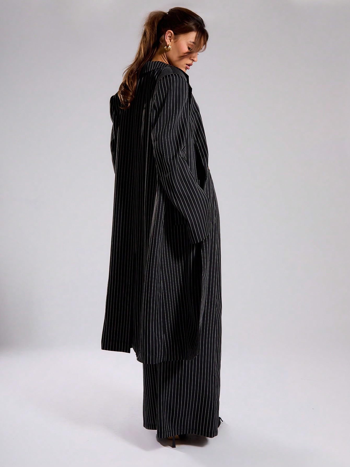 Women's Pinstripe Tailored Maxi Blazer - Dressy Casual Workwear & Evening Outfits for Office, Business Meetings & Special Occasions