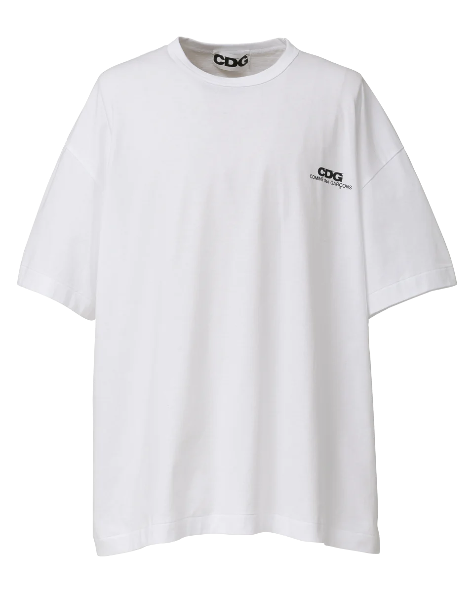 COMME DES GARCONS CDG Small Logo Oversized T-Shirt for Men & Women - Streetwear Fashion Essential for Casual Outfits and Urban Style