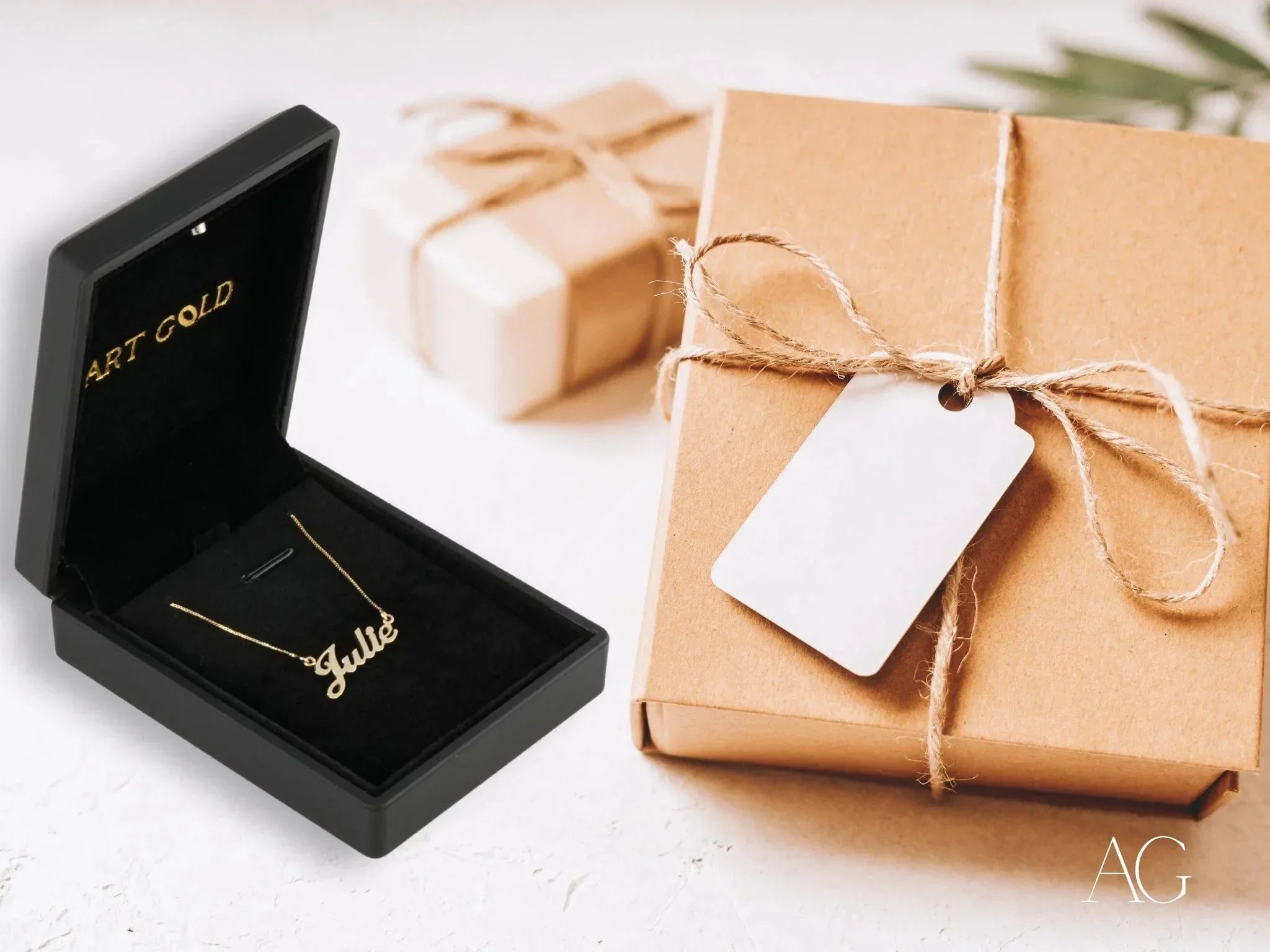 Golden Signature Necklace for Women - Personalized Nameplate Pendant Jewelry Gift for Her | Perfect for Anniversaries, Birthdays & Special Occasions