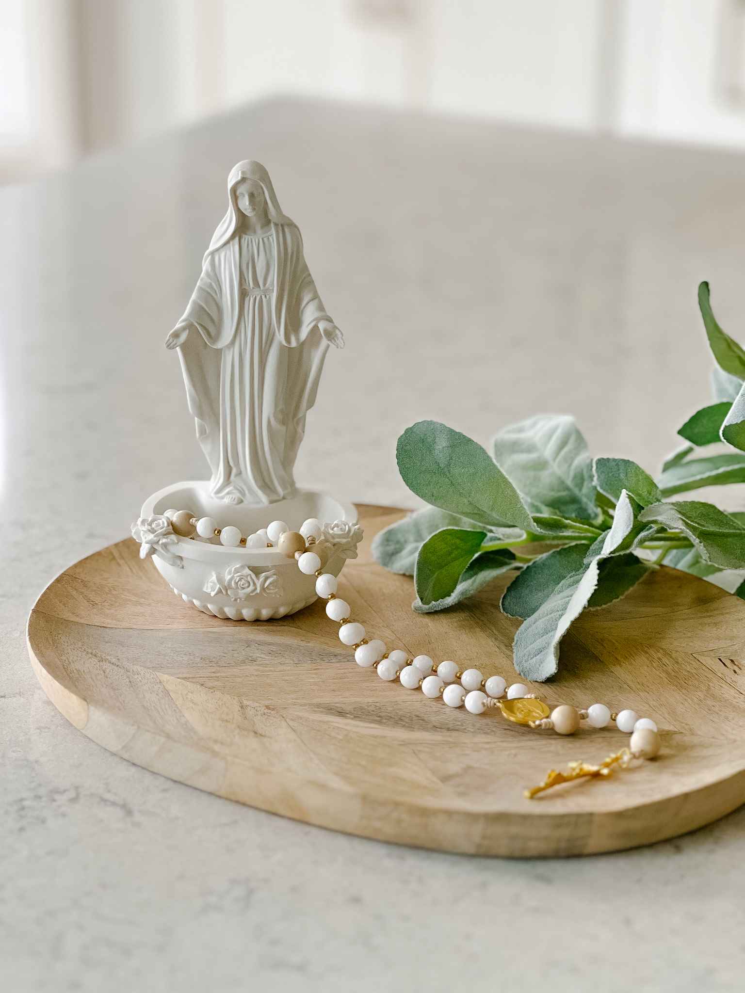Our Lady of Grace Holy Water Font - Religious Home Decor for Prayer & Blessings - Perfect for Church, Home Altar & Catholic Gifts