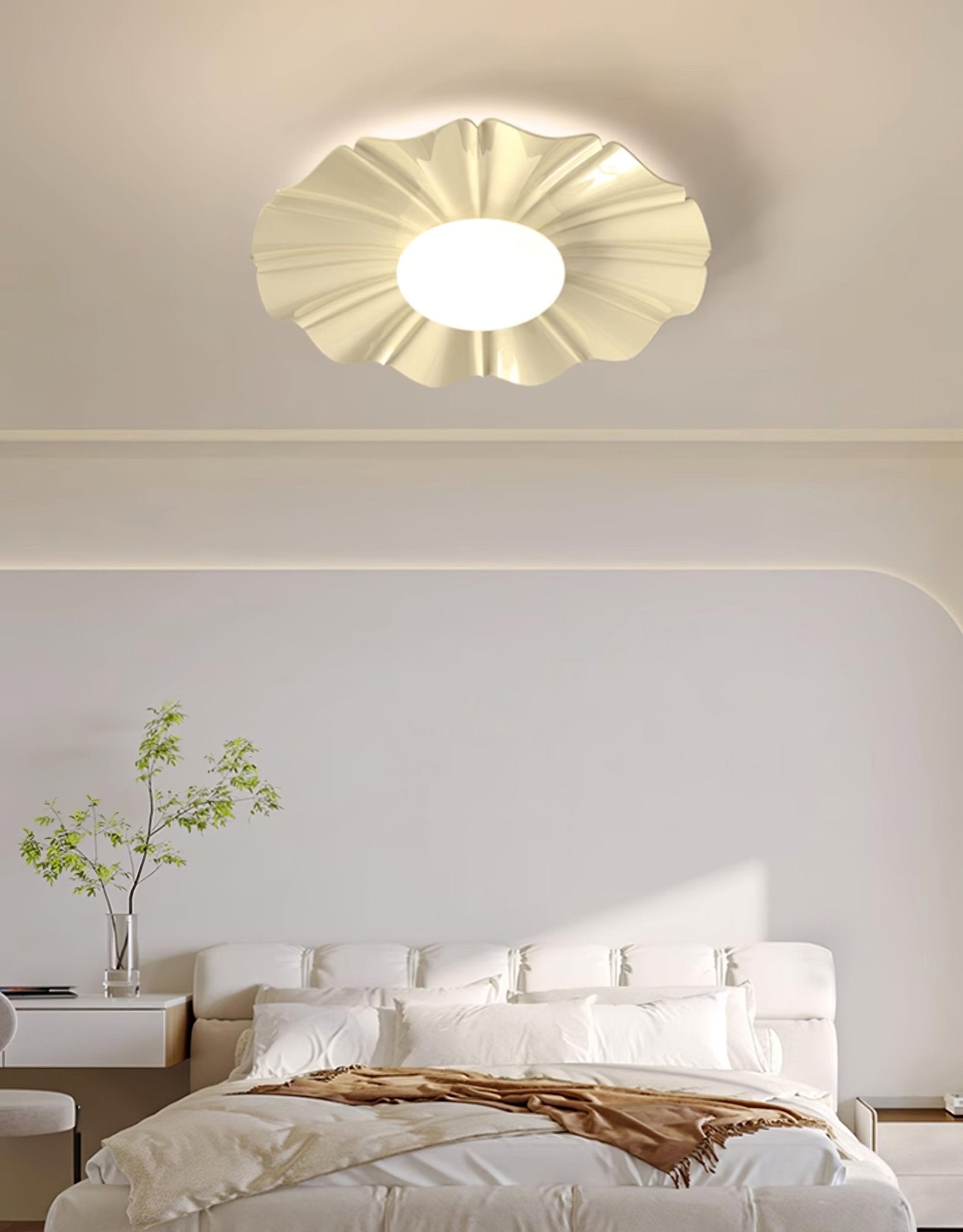 Blooming Flower Ceiling Light Fixture - Modern Floral Chandelier for Living Room, Bedroom & Dining Room Decor - Elegant Lighting Solution for Home & Office Spaces