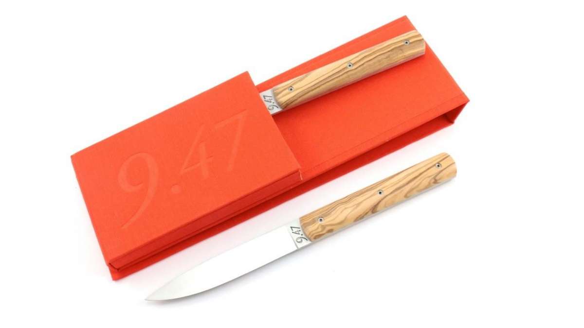 Premium Olivewood Steak Knife Set of 2 - 9.47 Inch High-Carbon Stainless Steel Blades - Perfect for Steak Dinners, BBQ Parties & Fine Dining Experience