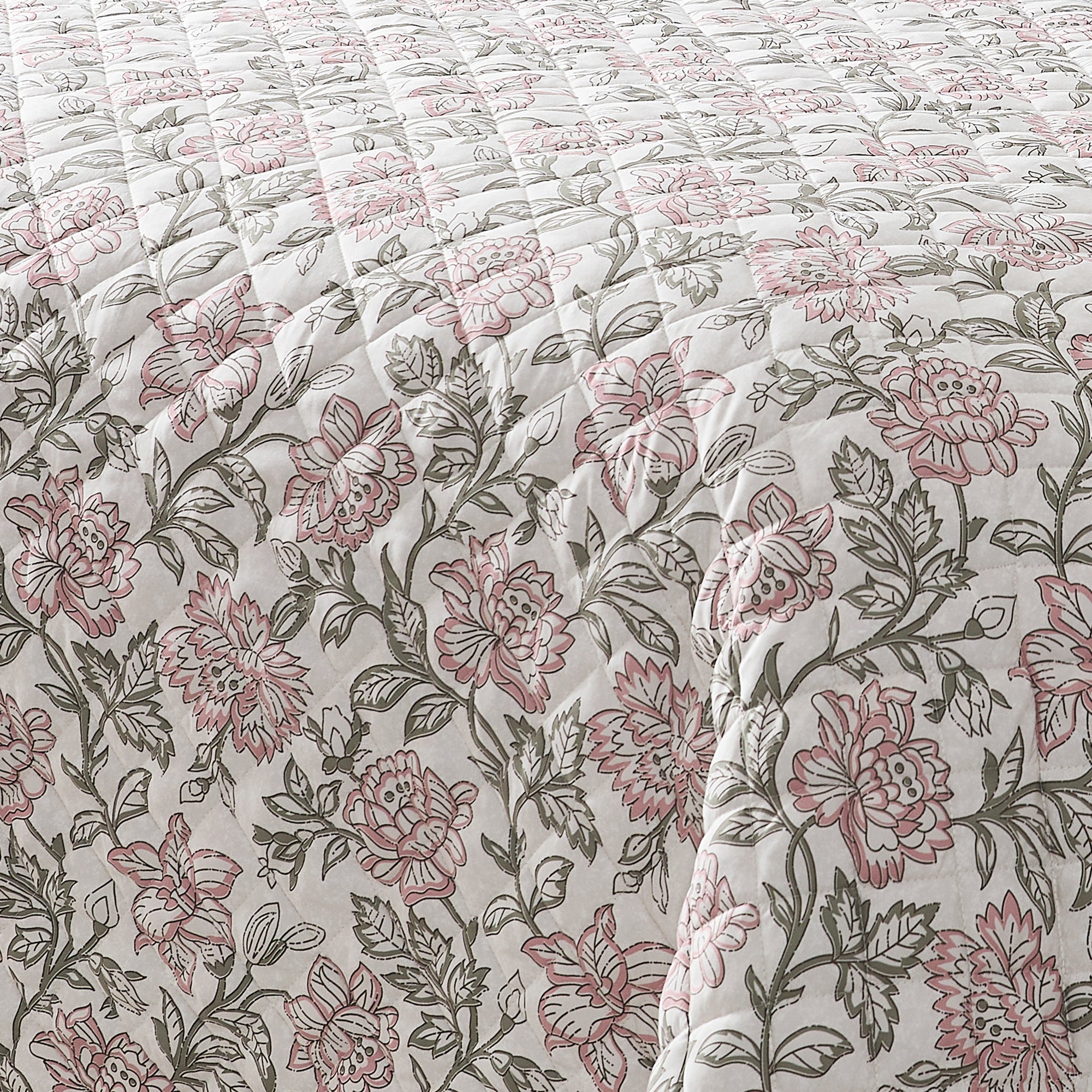 Zara Floral Block Reversible Quilt Set - King Size Bedding with Matching Pillow Shams, Soft Cotton Comforter Cover for Master Bedroom & Guest Room Decor