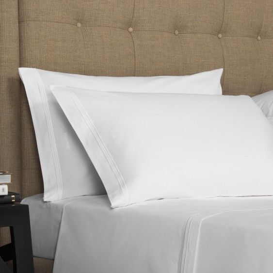 Frette Luxury Hotel Classic 2-Pack Standard White 100% Cotton Pillowcases - Premium Bedding for Upscale Homes & Hotels