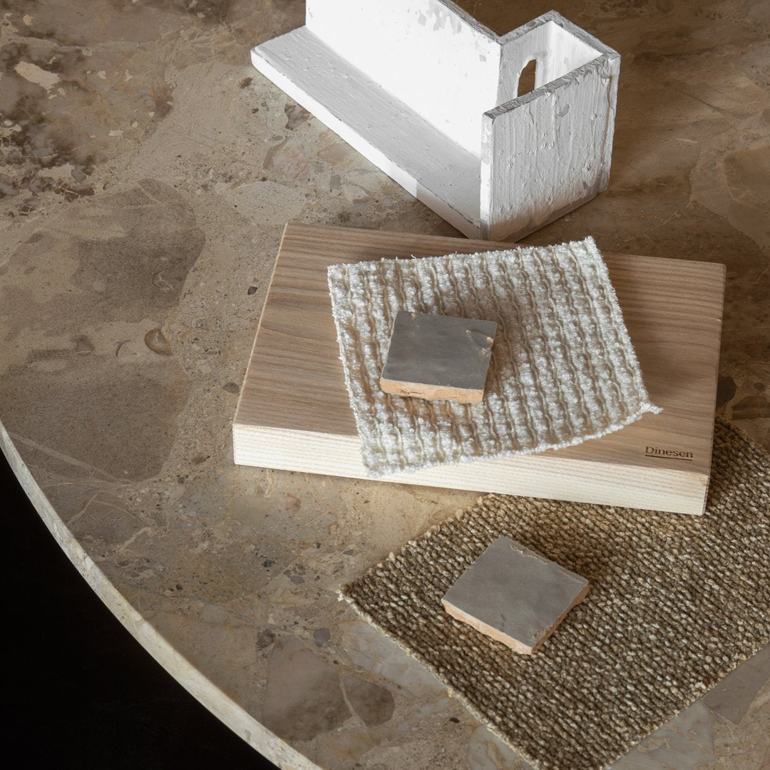 Modern Androgynous Dining Table - Stylish & Versatile for Small Spaces, Apartments, and Open-Concept Homes | Perfect for Family Dinners, Entertaining Guests, and Home Office Use