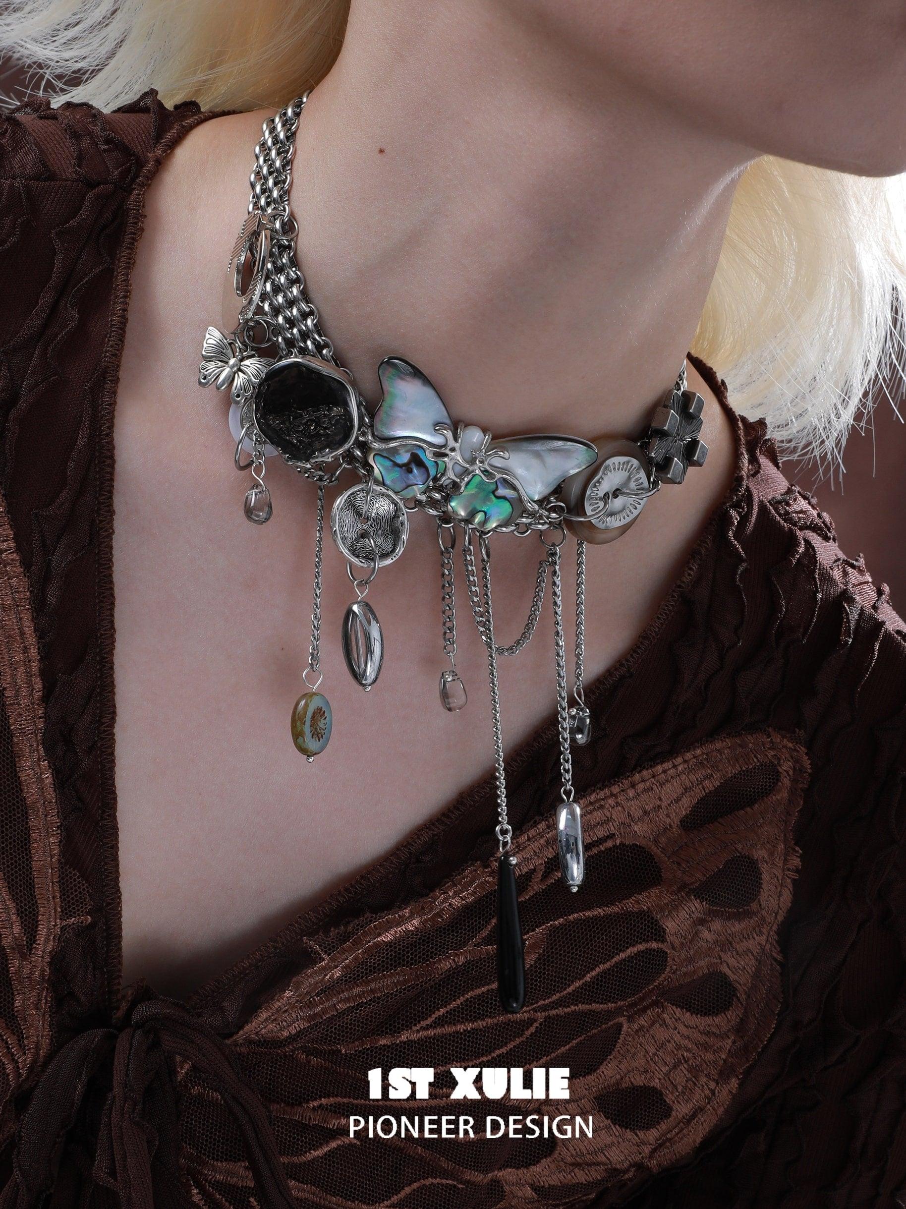 ButterflyWasteland Alloy Shell Choker Necklace™ - Elegant Gothic Jewelry for Women, Vintage Punk Choker Collar - Perfect for Parties, Cosplay & Gothic Fashion