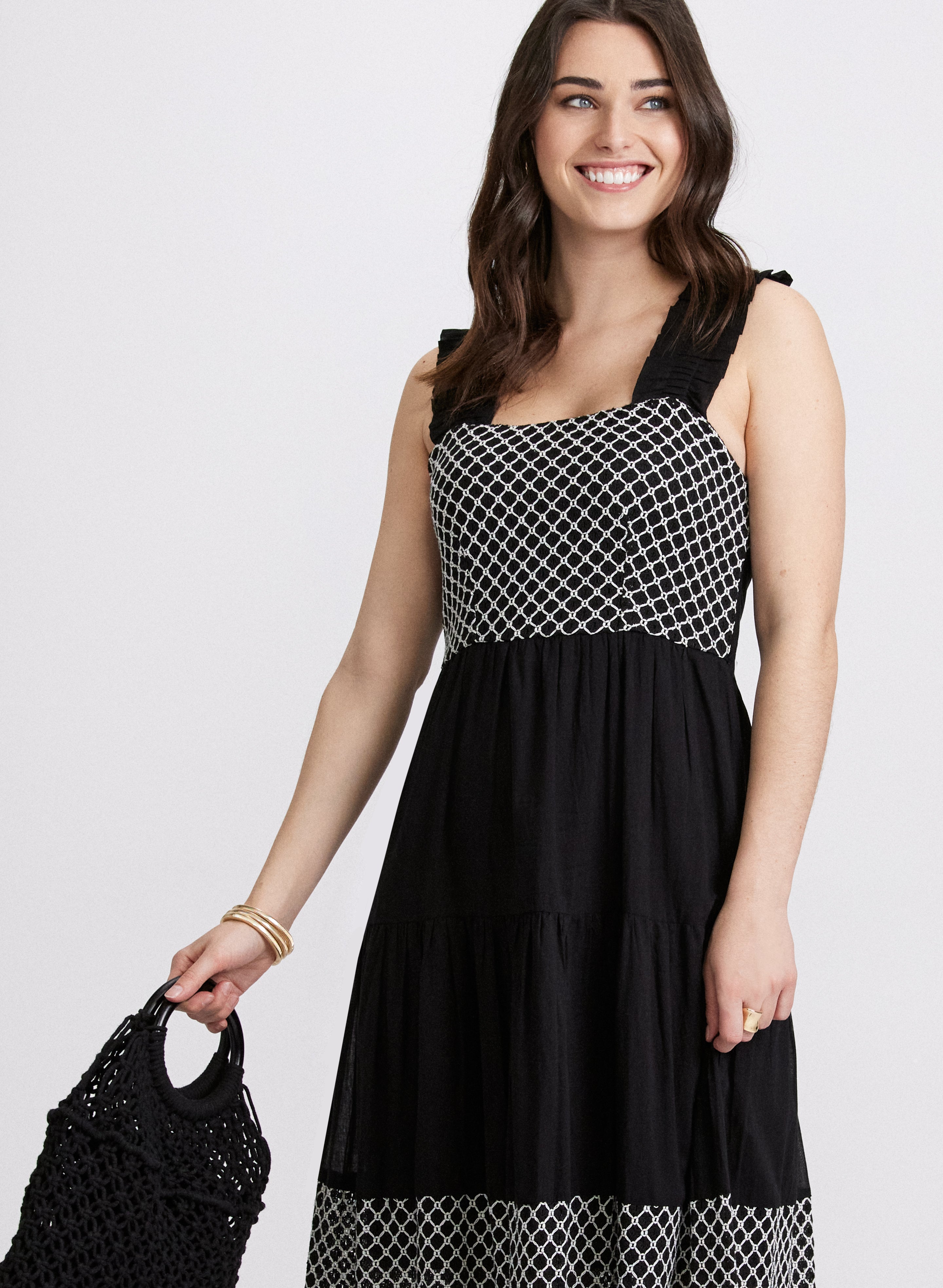 Elegant Crochet Detail Maxi Dress for Women - Boho Summer Beach Dress, Perfect for Vacations, Weddings & Date Nights