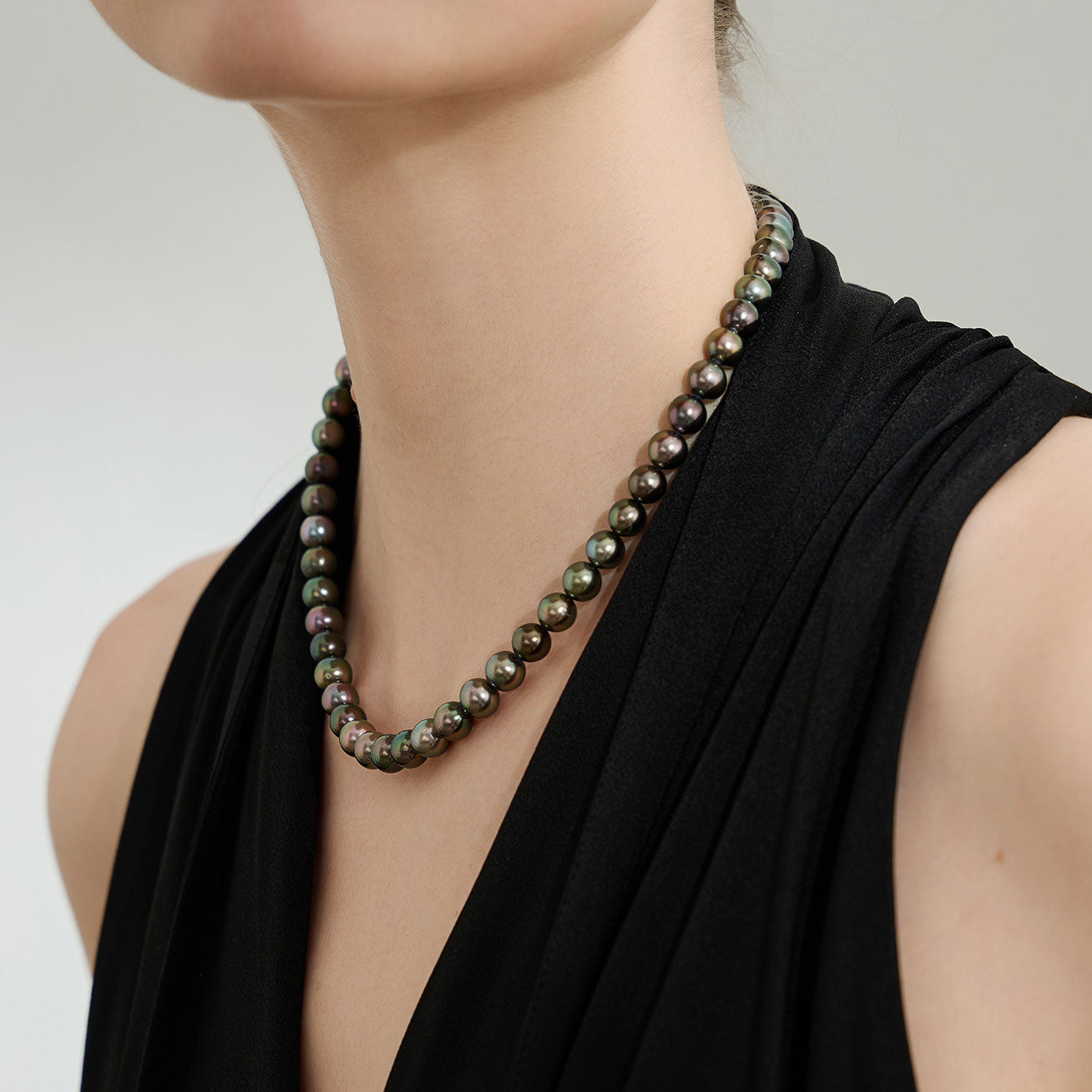 18K Solid Gold Aurora Tahitian Pearl Necklace - Elegant Peacock Jewelry for Women, Luxury Gift for Her, Perfect for Weddings & Special Occasions