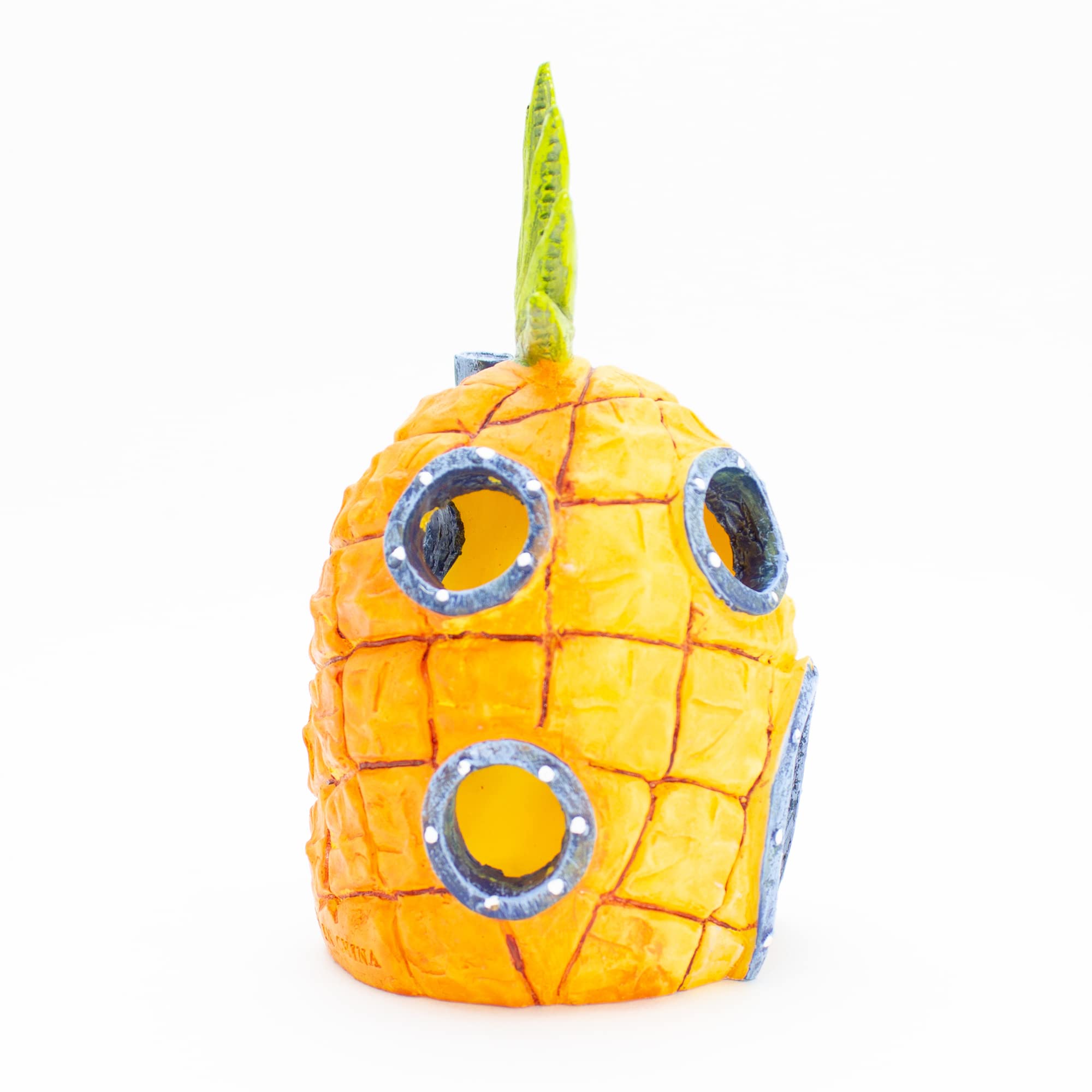 Penn-Plax SpongeBob SquarePants Officially Licensed Pineapple House Aquarium Ornament - Medium Size for Fish Tank Decor - Perfect for Tropical & Freshwater Aquariums
