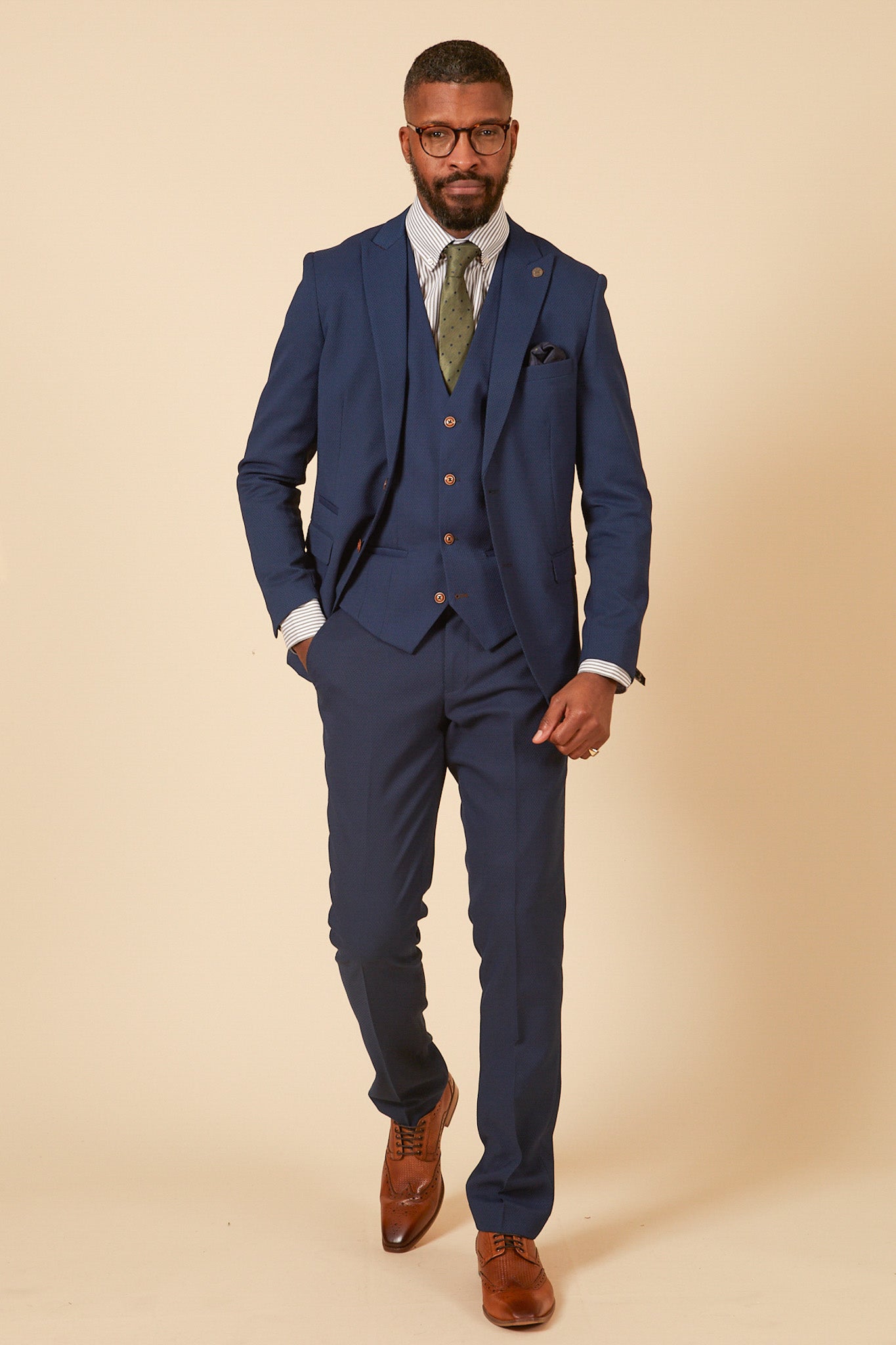 Leicester City F.C. Royal Blue Suit - MAX Premium Quality, Worn by Harry Winks - Perfect for Match Days, Weddings & Formal Events