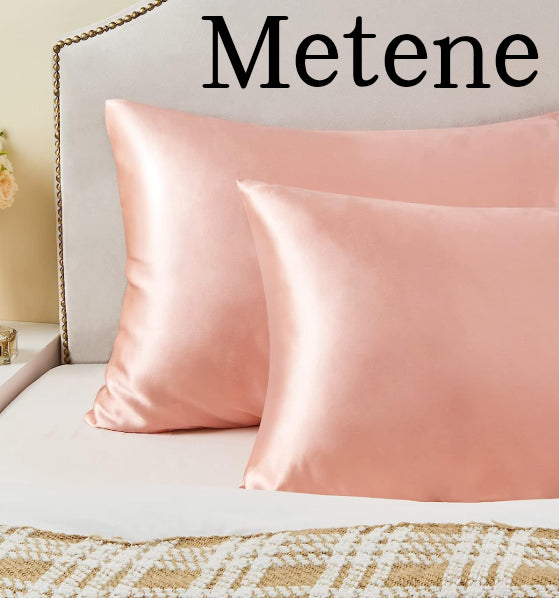 Metene 100% Mulberry Silk Pillowcase for Hair & Skin Care - 22x28 Inch Standard Size with Hidden Zipper - Soft, Breathable & Cooling Silk Pillow Cover for Sleeping - Perfect for Beauty Sleep & Anti-Aging