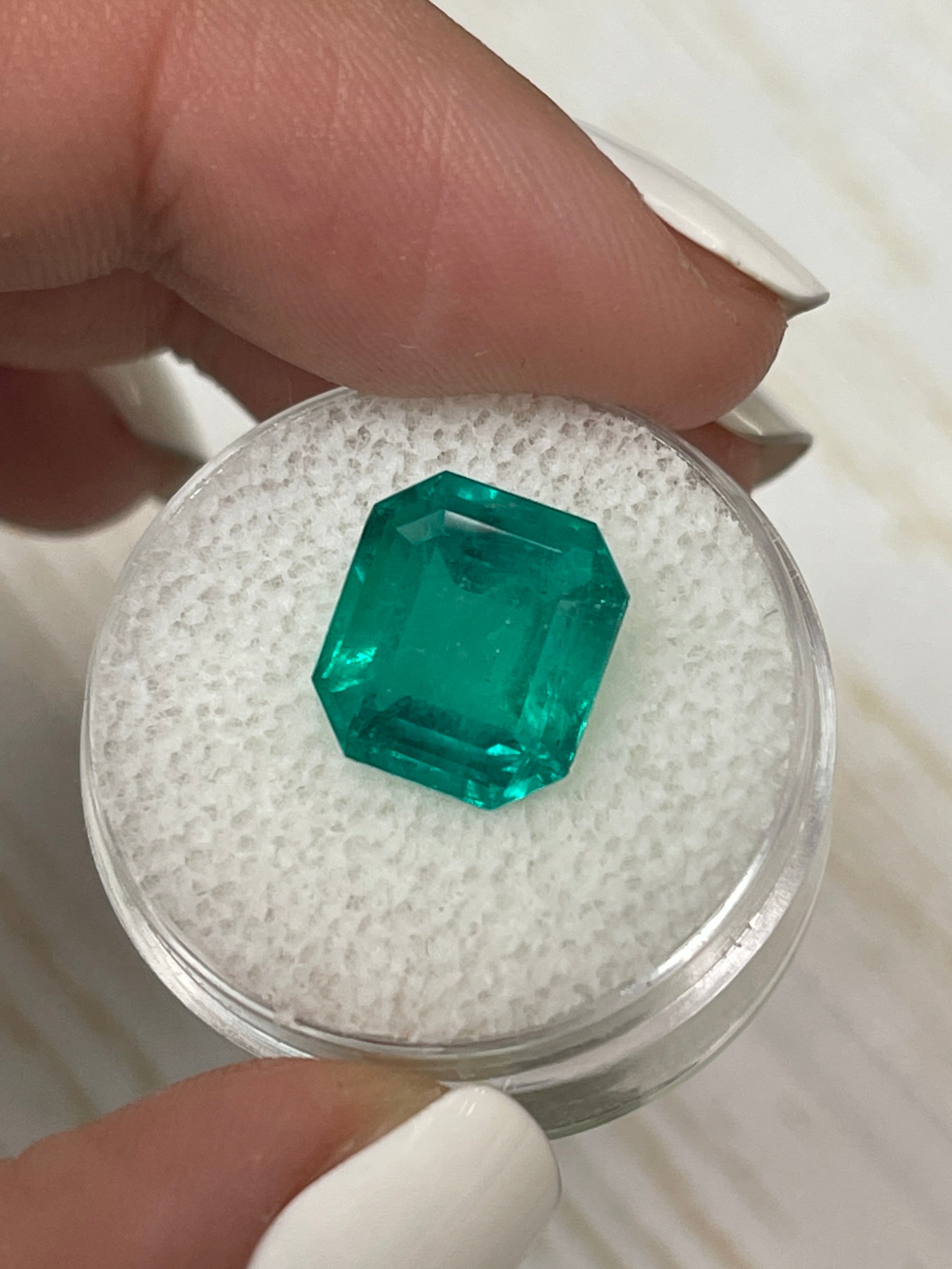 5.84 Carat GIA Certified Intense Bluish Green Natural Colombian Loose Emerald - Asscher Cut Gemstone for Jewelry Making & Engagement Rings