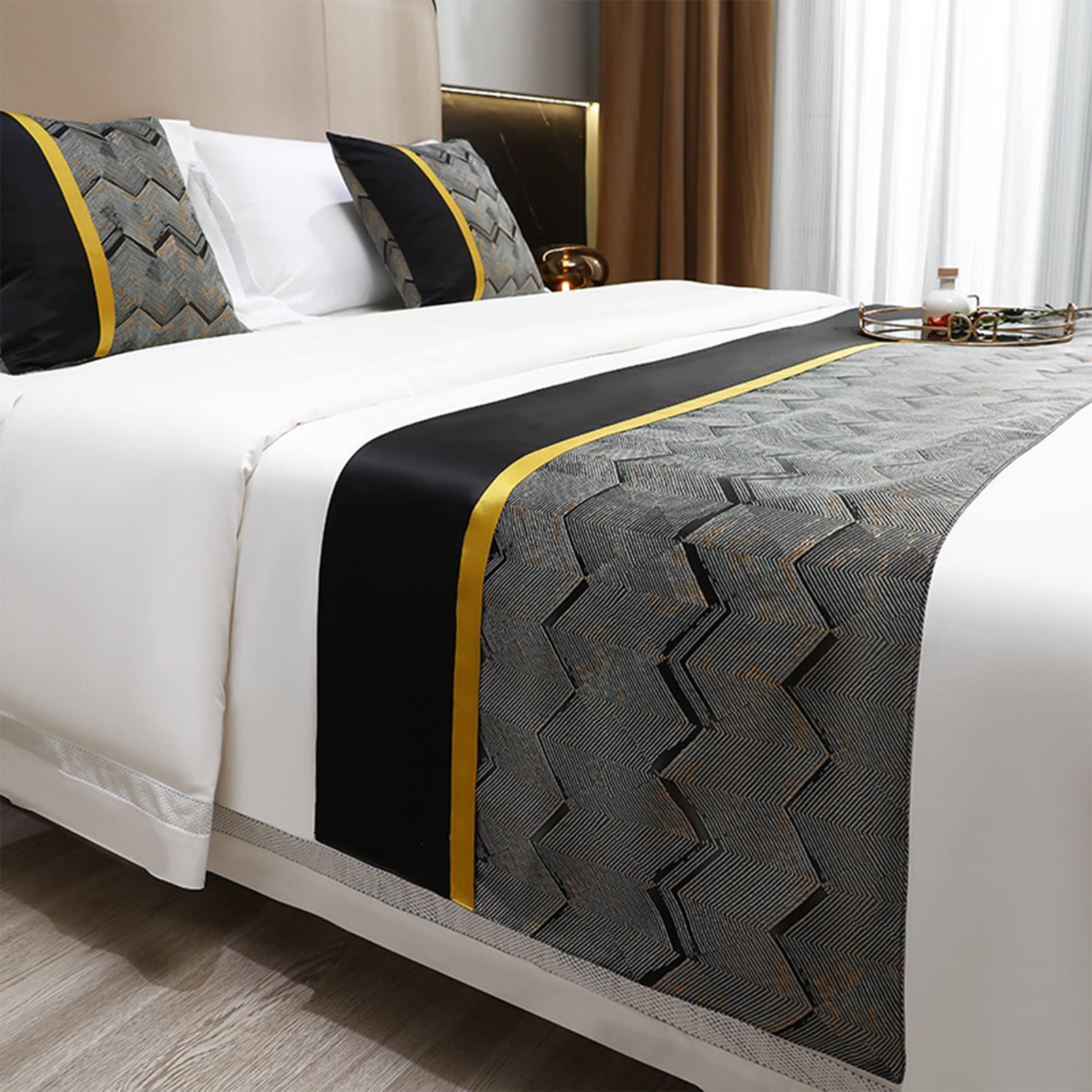 Luxury Hotel Bed Runner Scarf - Premium King Size Bed Throw Blanket, Soft Bedding Protector & Decorative Flag for Single, Double, Queen & King Beds - Perfect for Home Decor, Guest Rooms & Upscale Hotels